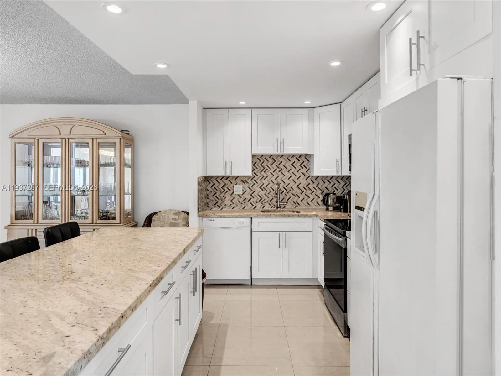 20401 Ne 30th Ave 310-8, Aventura, Florida 33180, Aventura, Florida 33180, 3 Bedrooms Bedrooms, ,2 BathroomsBathrooms,Residential,For Sale,20401 Ne 30th Ave 310-8, Aventura, Florida 33180,A11937207