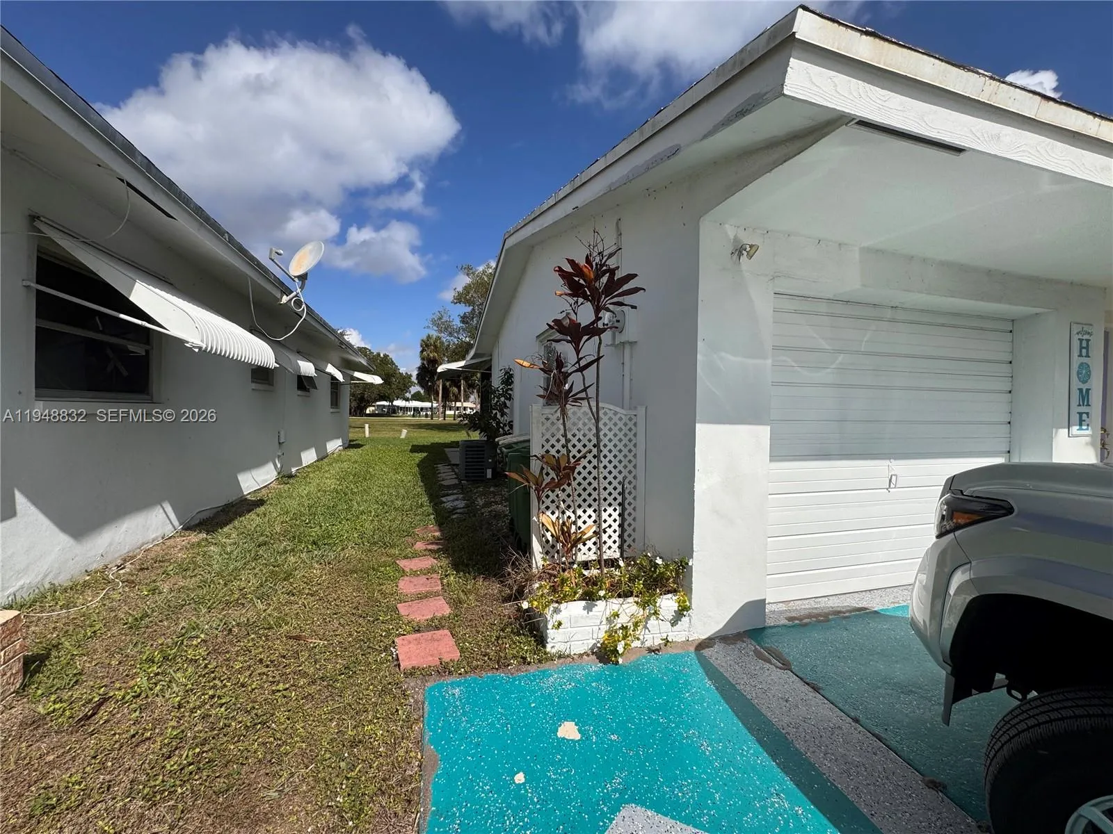 4705 Nw 44th Ct, Tamarac, Florida 33319, Tamarac, Florida 33319, 2 Bedrooms Bedrooms, ,1 BathroomBathrooms,Residential,For Sale,4705 Nw 44th Ct, Tamarac, Florida 33319,A11948832