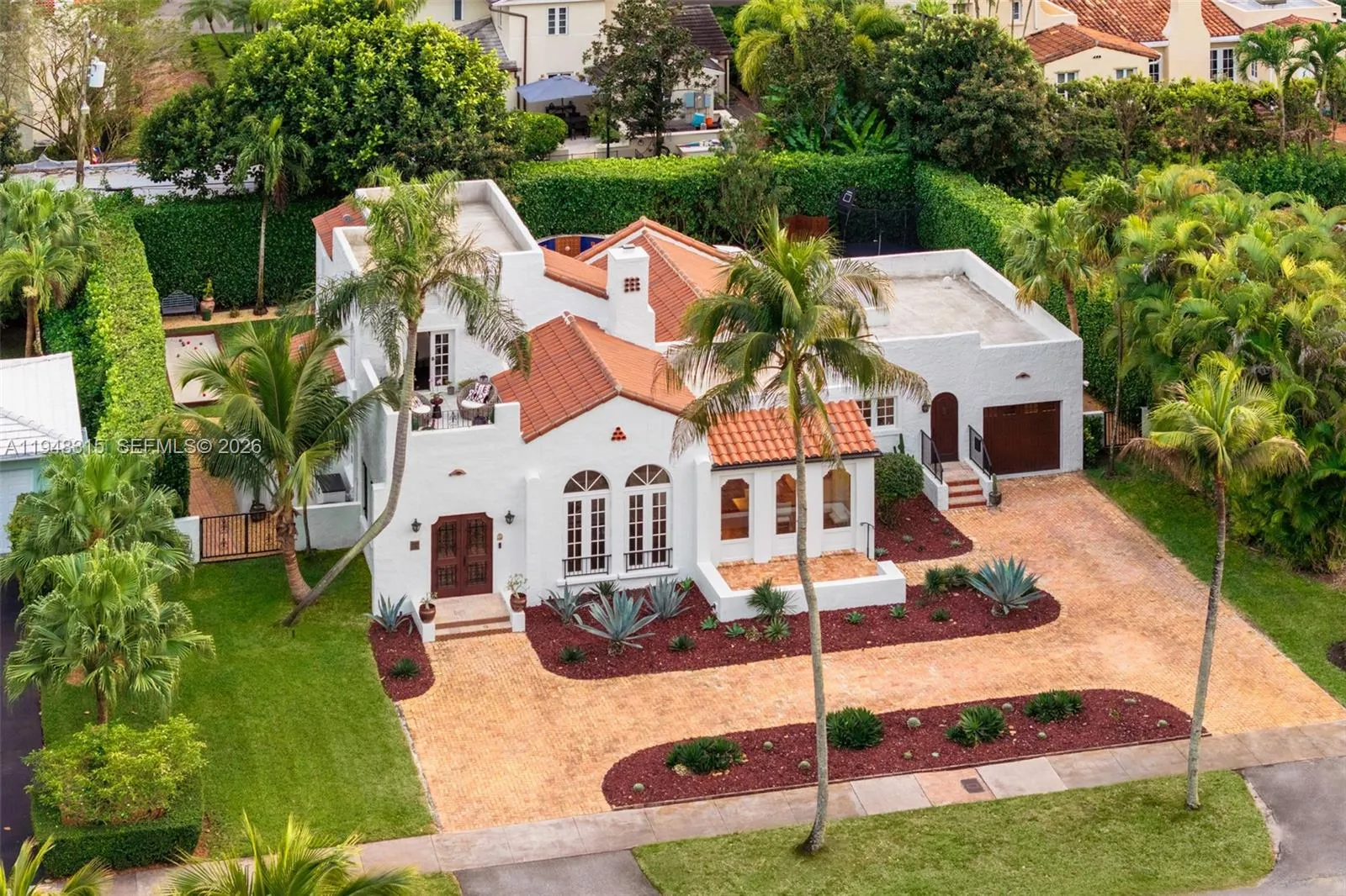 1234 S Greenway Dr, Coral Gables, Florida 33134, Coral Gables, Florida 33134, 4 Bedrooms Bedrooms, ,3 BathroomsBathrooms,Residential,For Sale,1234 S Greenway Dr, Coral Gables, Florida 33134,A11948315