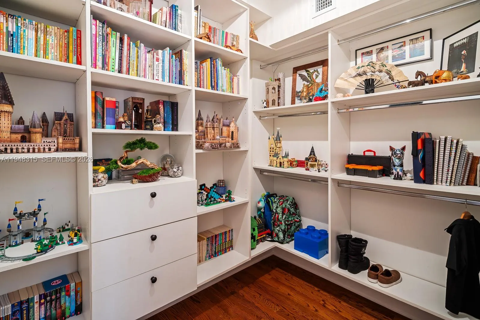 1234 S Greenway Dr, Coral Gables, Florida 33134, Coral Gables, Florida 33134, 4 Bedrooms Bedrooms, ,3 BathroomsBathrooms,Residential,For Sale,1234 S Greenway Dr, Coral Gables, Florida 33134,A11948315