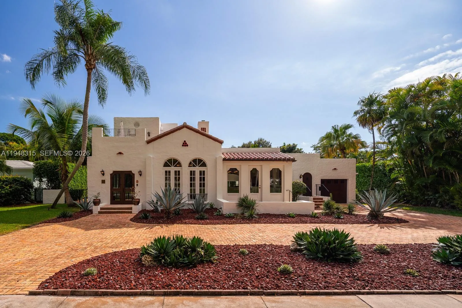 1234 S Greenway Dr, Coral Gables, Florida 33134, Coral Gables, Florida 33134, 4 Bedrooms Bedrooms, ,3 BathroomsBathrooms,Residential,For Sale,1234 S Greenway Dr, Coral Gables, Florida 33134,A11948315