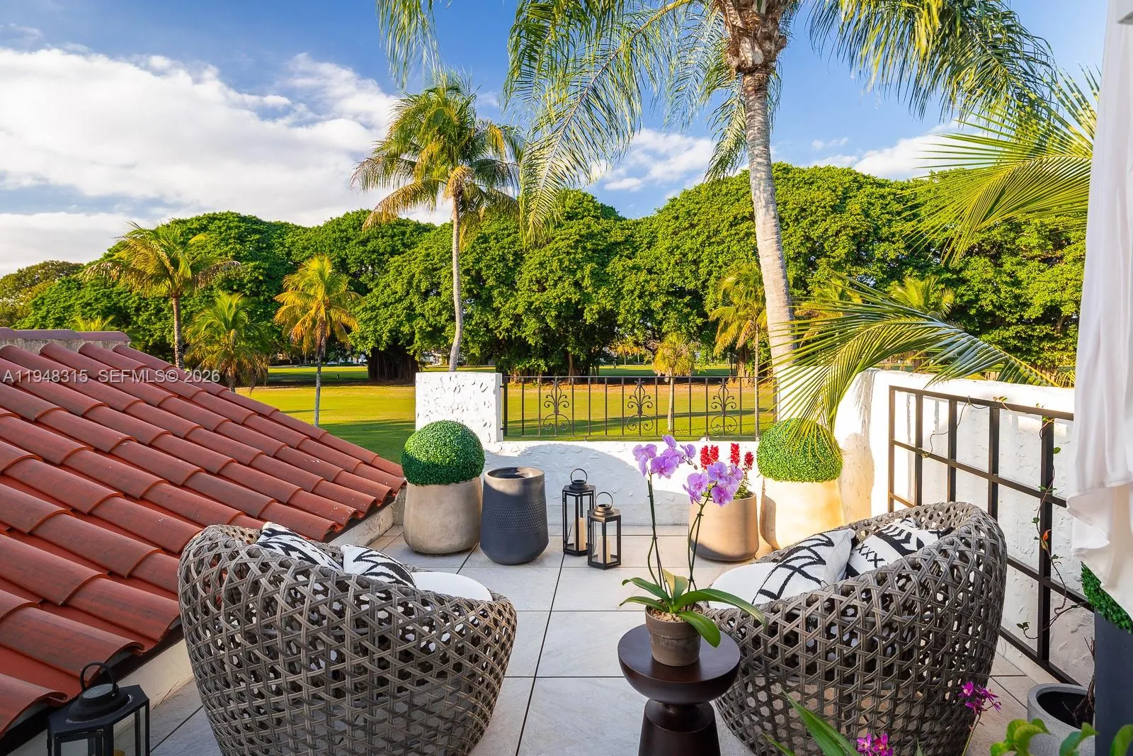 1234 S Greenway Dr, Coral Gables, Florida 33134, Coral Gables, Florida 33134, 4 Bedrooms Bedrooms, ,3 BathroomsBathrooms,Residential,For Sale,1234 S Greenway Dr, Coral Gables, Florida 33134,A11948315