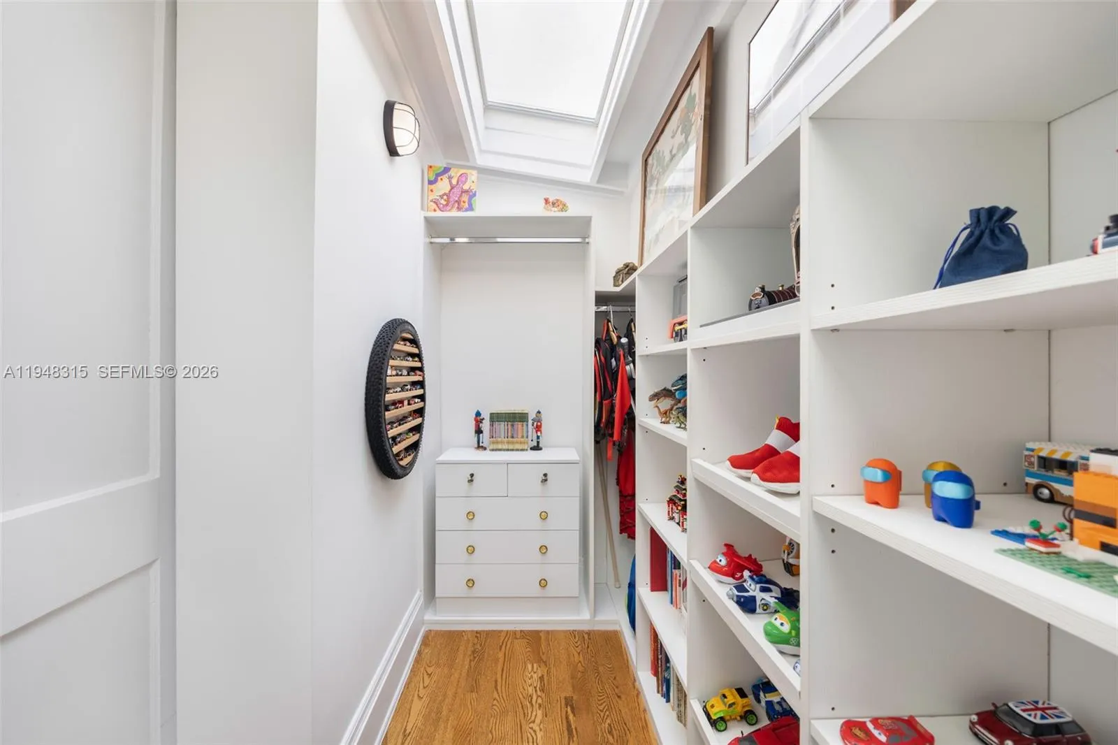 1234 S Greenway Dr, Coral Gables, Florida 33134, Coral Gables, Florida 33134, 4 Bedrooms Bedrooms, ,3 BathroomsBathrooms,Residential,For Sale,1234 S Greenway Dr, Coral Gables, Florida 33134,A11948315