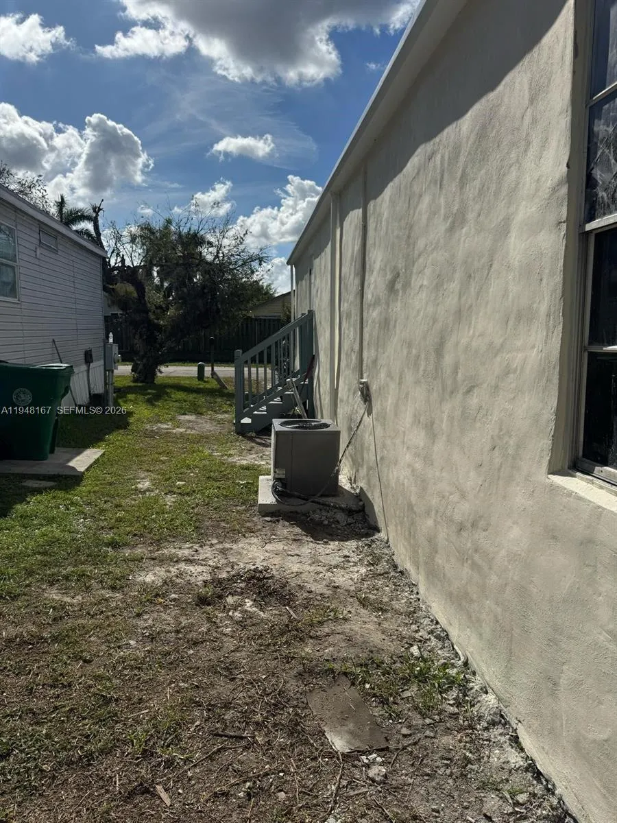 13361 Sw 9th Ct 13361, Davie, Florida 33325, Davie, Florida 33325, 4 Bedrooms Bedrooms, ,2 BathroomsBathrooms,Residential Lease,For Rent,13361 Sw 9th Ct 13361, Davie, Florida 33325,A11948167
