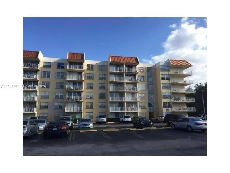 13120 Sw 92nd Ave B-119, Miami, Florida 33176, Miami, Florida 33176, 1 Bedroom Bedrooms, ,1 BathroomBathrooms,Residential Lease,For Rent,13120 Sw 92nd Ave B-119, Miami, Florida 33176,A11948932