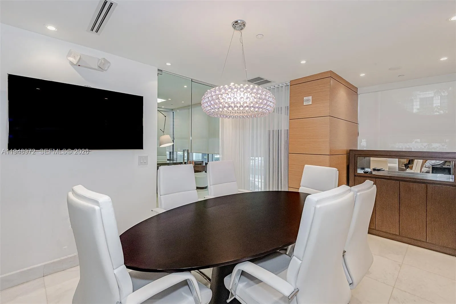 75 Se 6th St 201, Miami, Florida 33131, Miami, Florida 33131, ,Commercial Lease,For Rent,75 Se 6th St 201, Miami, Florida 33131,A11948972