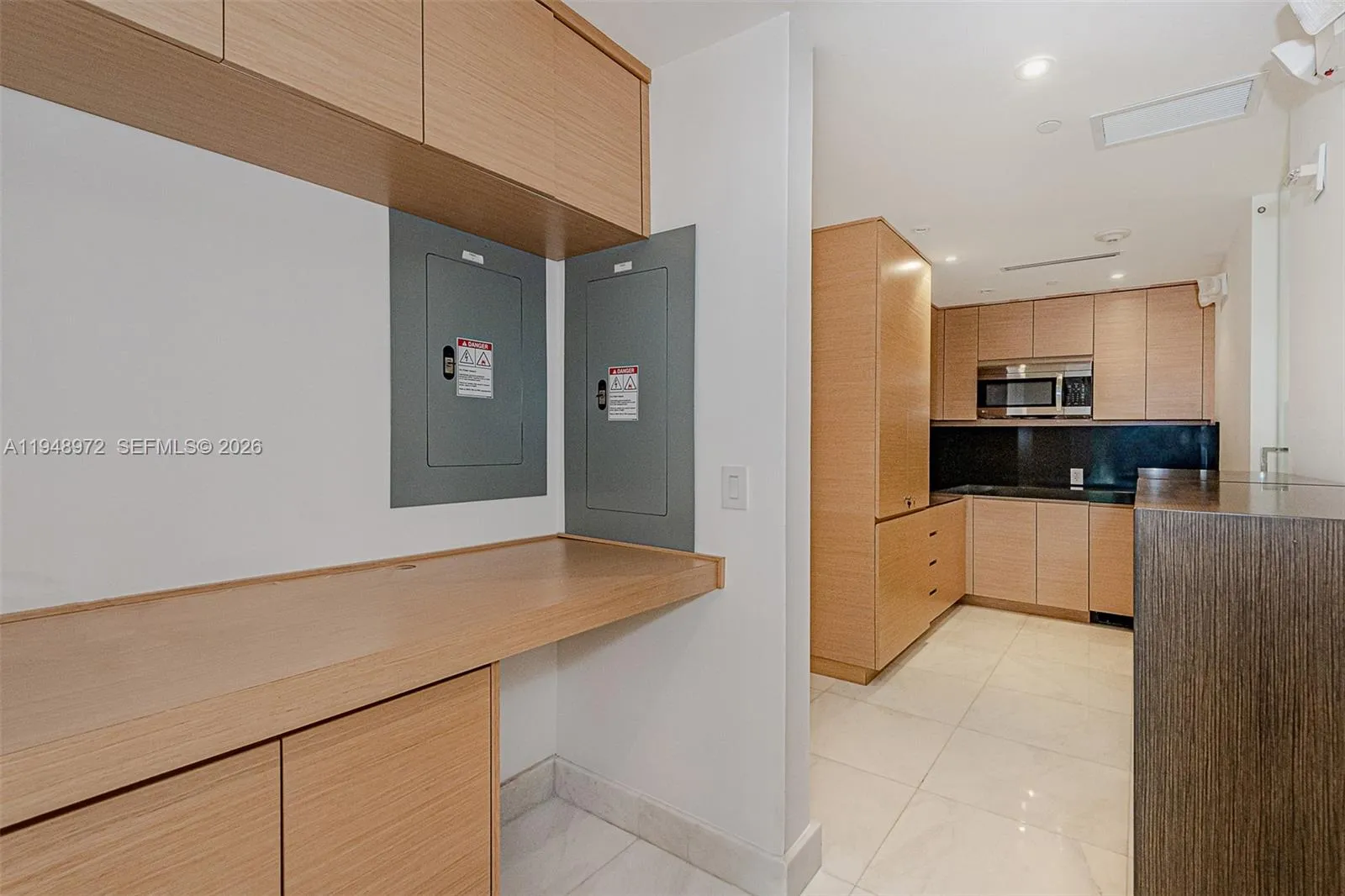 75 Se 6th St 201, Miami, Florida 33131, Miami, Florida 33131, ,Commercial Lease,For Rent,75 Se 6th St 201, Miami, Florida 33131,A11948972