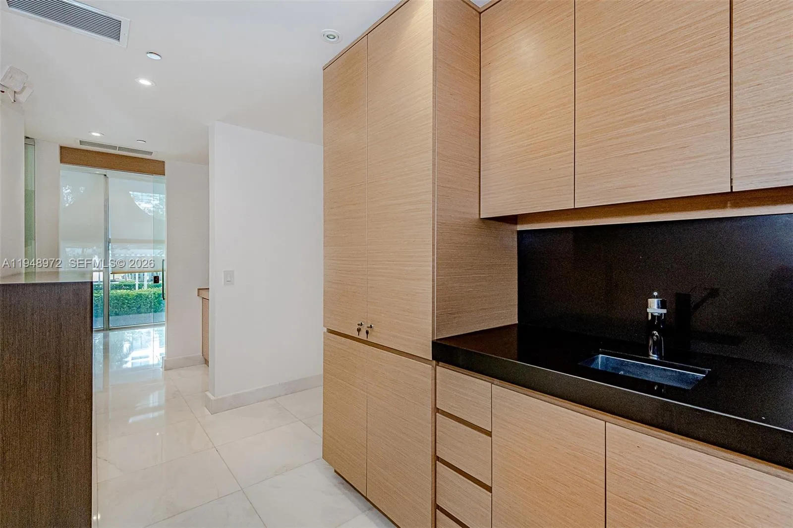 75 Se 6th St 201, Miami, Florida 33131, Miami, Florida 33131, ,Commercial Lease,For Rent,75 Se 6th St 201, Miami, Florida 33131,A11948972