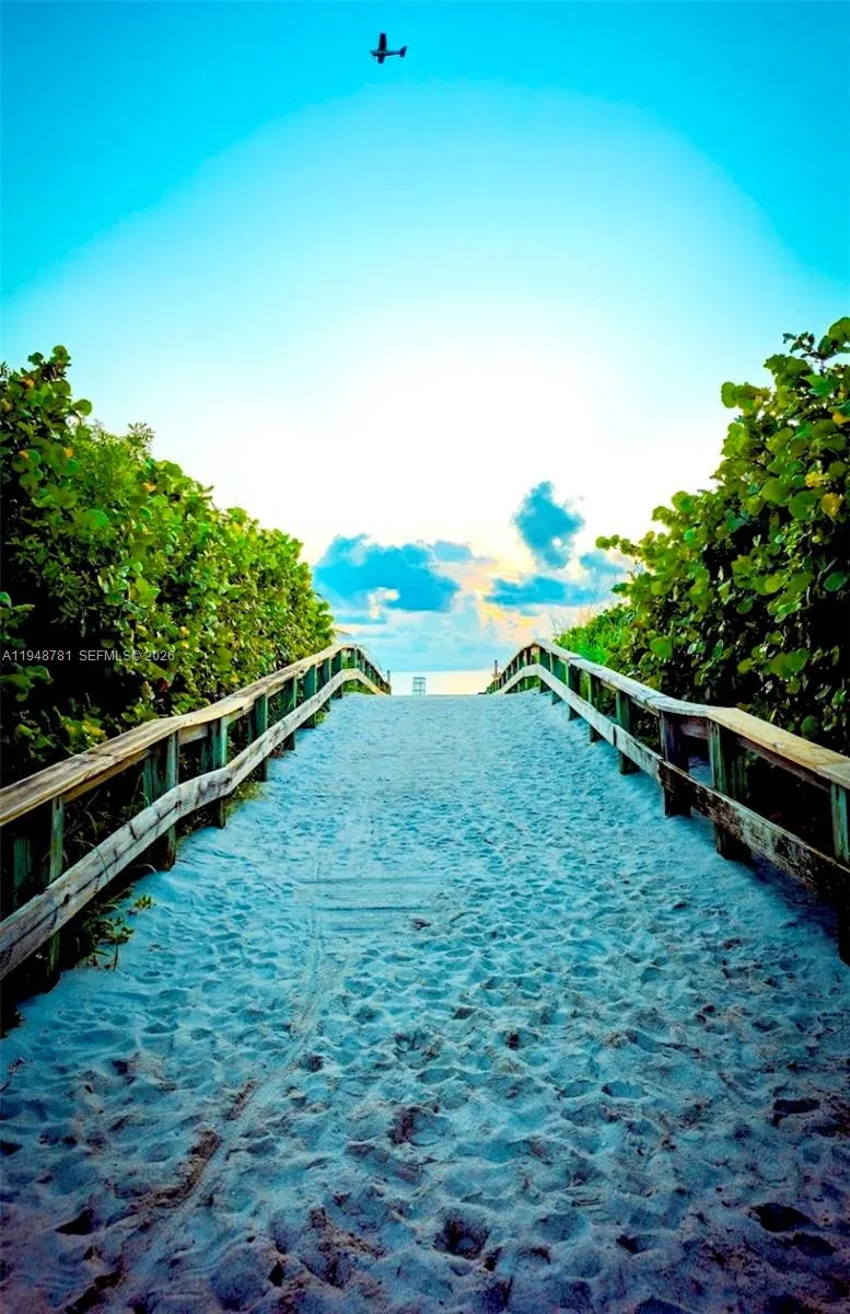 8132 Harding Ave 9, Miami Beach, Florida 33141, Miami Beach, Florida 33141, ,1 BathroomBathrooms,Residential Lease,For Rent,8132 Harding Ave 9, Miami Beach, Florida 33141,A11948781