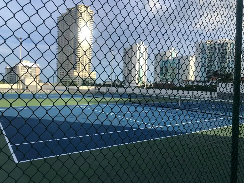 16919 N Bay Rd 102-2, Sunny Isles Beach, Florida 3, Sunny Isles Beach, Florida 33160, 1 Bedroom Bedrooms, ,1 BathroomBathrooms,Residential Lease,For Rent,16919 N Bay Rd 102-2, Sunny Isles Beach, Florida 3,A11949009