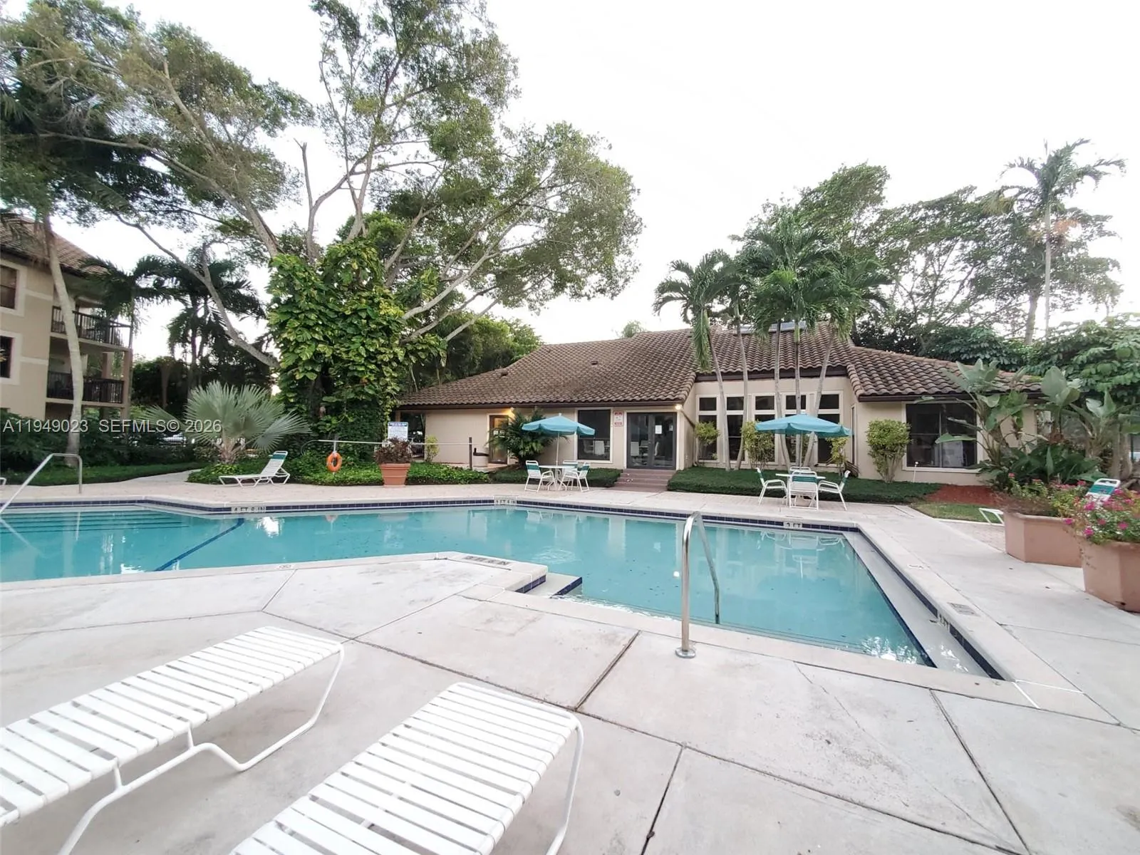 4581 W Mcnab Rd 15, Pompano Beach, Florida 33069, Pompano Beach, Florida 33069, 1 Bedroom Bedrooms, ,1 BathroomBathrooms,Residential Lease,For Rent,4581 W Mcnab Rd 15, Pompano Beach, Florida 33069,A11949023