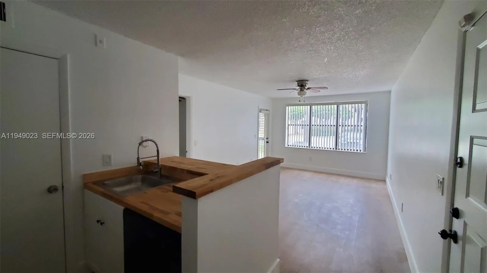 4581 W Mcnab Rd 15, Pompano Beach, Florida 33069, Pompano Beach, Florida 33069, 1 Bedroom Bedrooms, ,1 BathroomBathrooms,Residential Lease,For Rent,4581 W Mcnab Rd 15, Pompano Beach, Florida 33069,A11949023