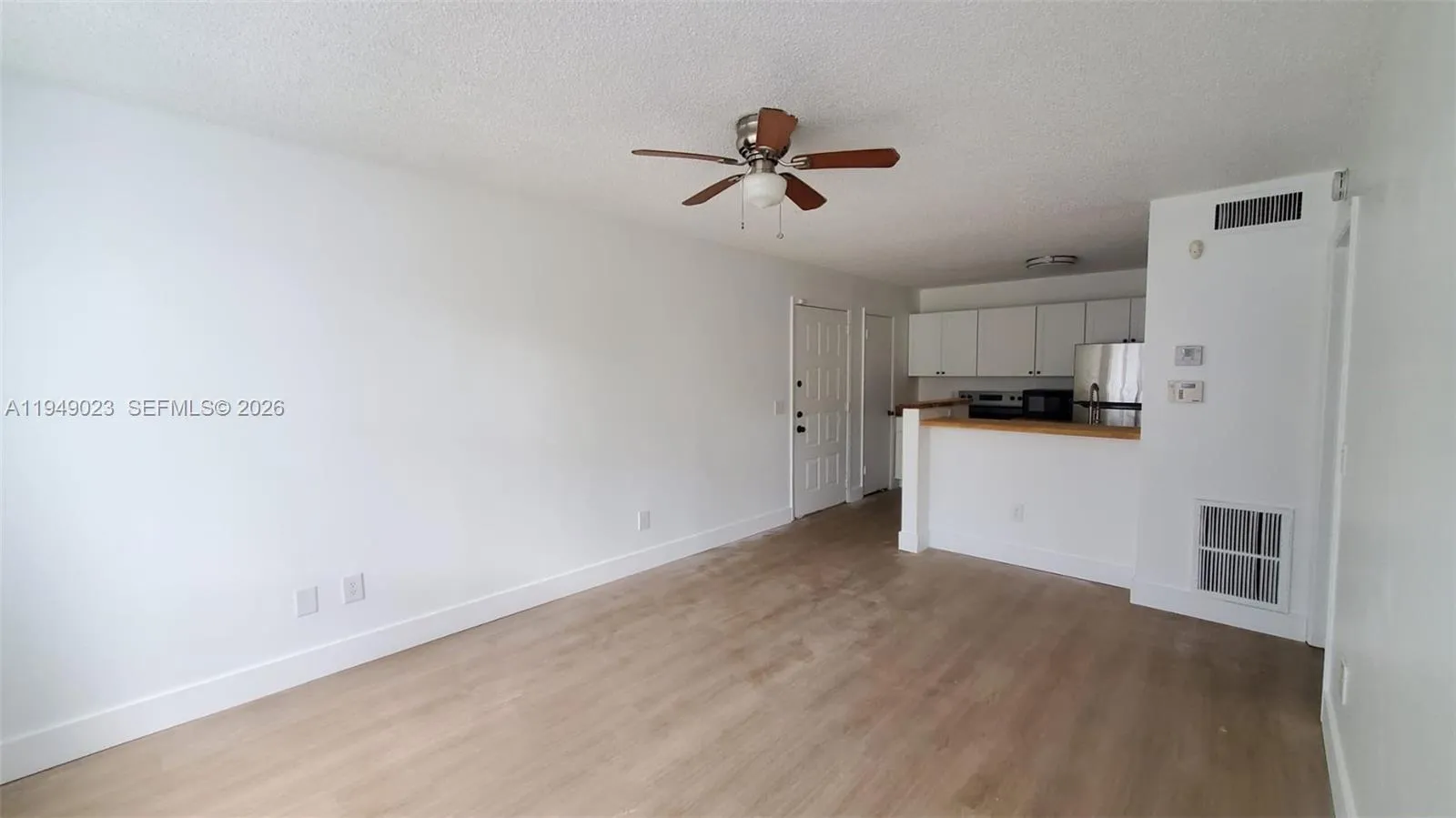 4581 W Mcnab Rd 15, Pompano Beach, Florida 33069, Pompano Beach, Florida 33069, 1 Bedroom Bedrooms, ,1 BathroomBathrooms,Residential Lease,For Rent,4581 W Mcnab Rd 15, Pompano Beach, Florida 33069,A11949023