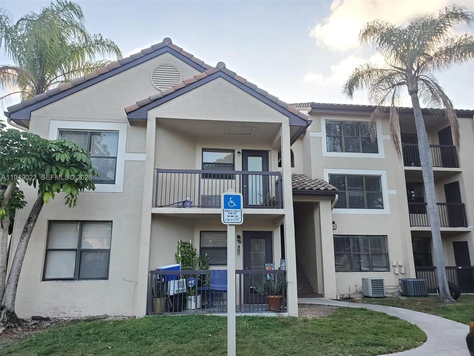 4581 W Mcnab Rd 15, Pompano Beach, Florida 33069, Pompano Beach, Florida 33069, 1 Bedroom Bedrooms, ,1 BathroomBathrooms,Residential Lease,For Rent,4581 W Mcnab Rd 15, Pompano Beach, Florida 33069,A11949023