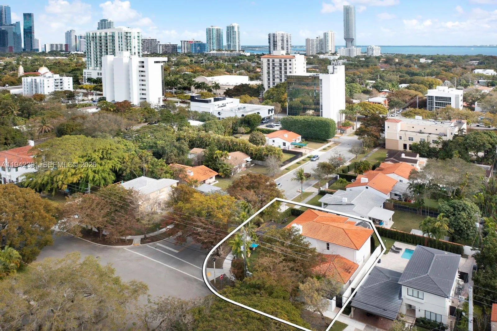 360 Sw 28th Rd, Miami, Florida 33129, Miami, Florida 33129, 5 Bedrooms Bedrooms, ,4 BathroomsBathrooms,Residential,For Sale,360 Sw 28th Rd, Miami, Florida 33129,A11942361