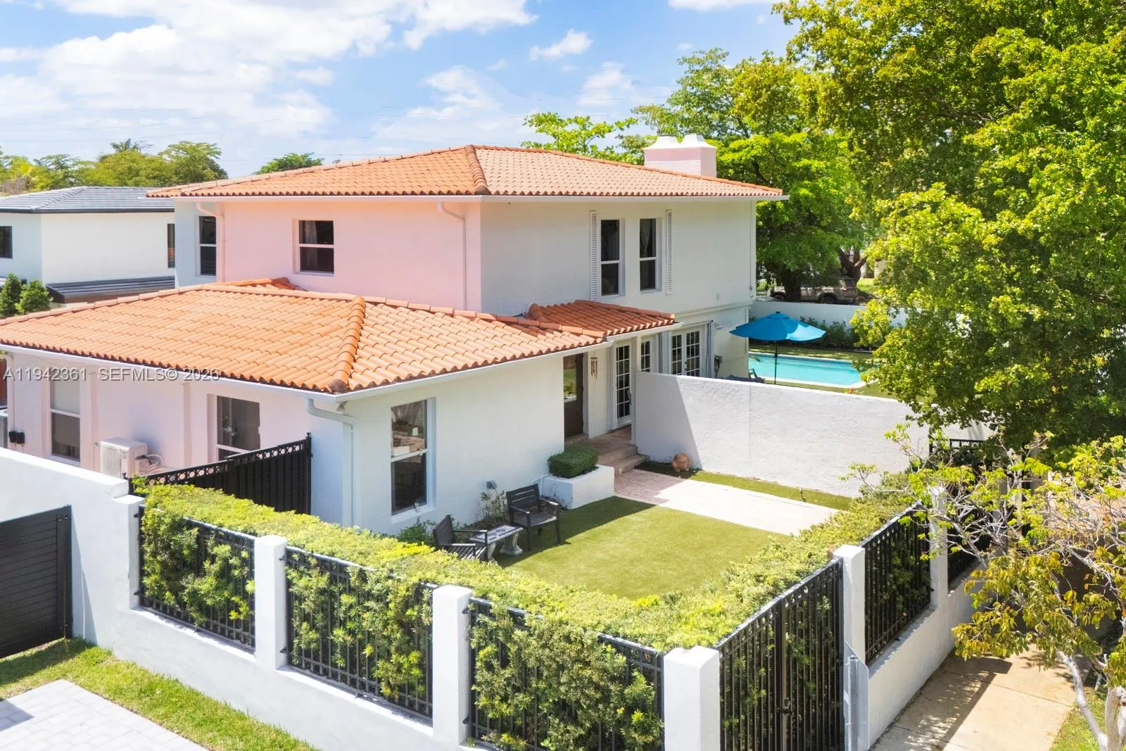 360 Sw 28th Rd, Miami, Florida 33129, Miami, Florida 33129, 5 Bedrooms Bedrooms, ,4 BathroomsBathrooms,Residential,For Sale,360 Sw 28th Rd, Miami, Florida 33129,A11942361