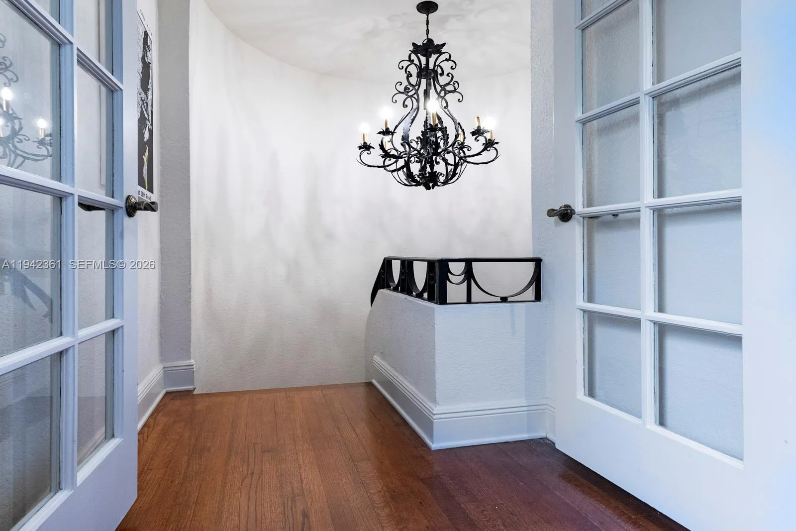 360 Sw 28th Rd, Miami, Florida 33129, Miami, Florida 33129, 5 Bedrooms Bedrooms, ,4 BathroomsBathrooms,Residential,For Sale,360 Sw 28th Rd, Miami, Florida 33129,A11942361