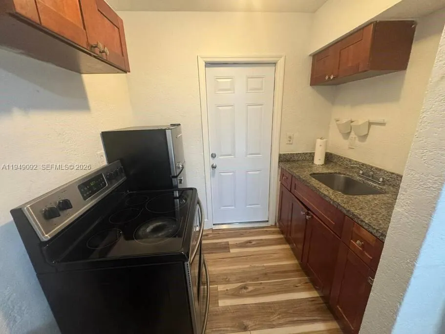 7638 N Miami Avenue 4, Miami, Florida 33150, Miami, Florida 33150, 1 Bedroom Bedrooms, ,1 BathroomBathrooms,Residential Lease,For Rent,7638 N Miami Avenue 4, Miami, Florida 33150,A11949092