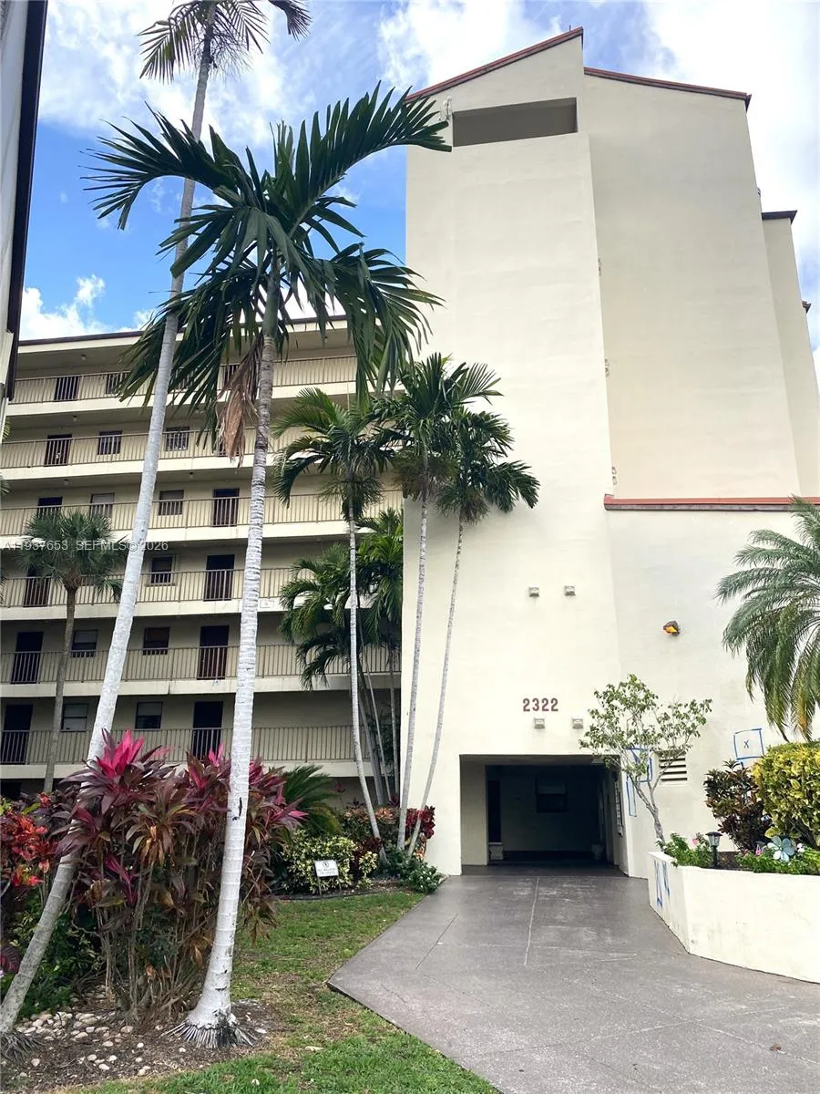 2322 S Cypress Bend Dr 711, Pompano Beach, Florida, Pompano Beach, Florida 33069, 2 Bedrooms Bedrooms, ,2 BathroomsBathrooms,Residential Lease,For Rent,2322 S Cypress Bend Dr 711, Pompano Beach, Florida,A11937653 2322 S Cypress Bend Dr 711, Pompano Beach, Florida, Pompano Beach, Florida 33069, 2 Bedrooms Bedrooms, ,2 BathroomsBathrooms,Residential Lease,For Rent,2322 S Cypress Bend Dr 711, Pompano Beach, Florida,A11937653