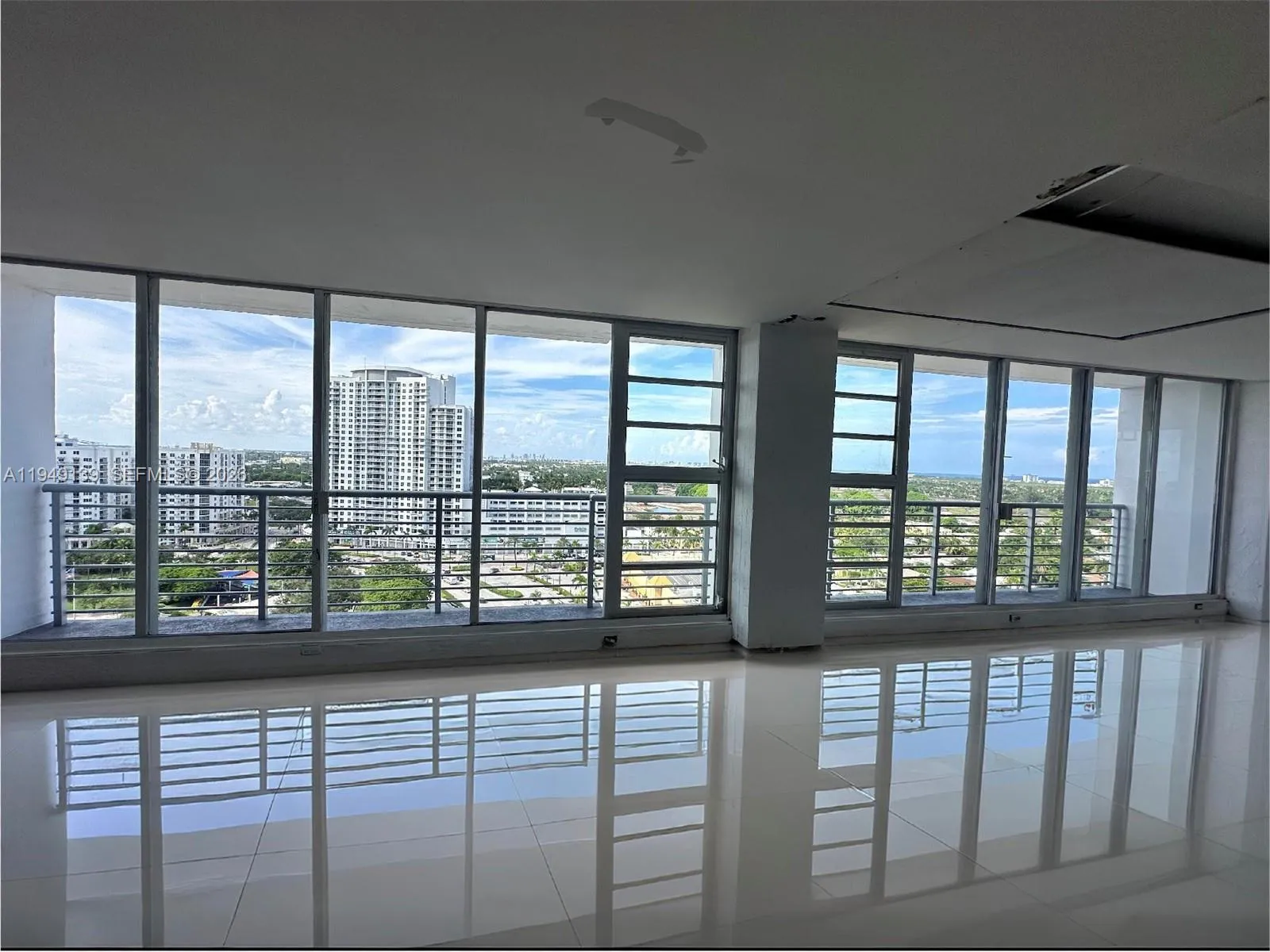 1720 Harrison St 17e-f, Hollywood, Florida 33020, Hollywood, Florida 33020, ,Commercial Sale,For Sale,1720 Harrison St 17e-f, Hollywood, Florida 33020,A11949139