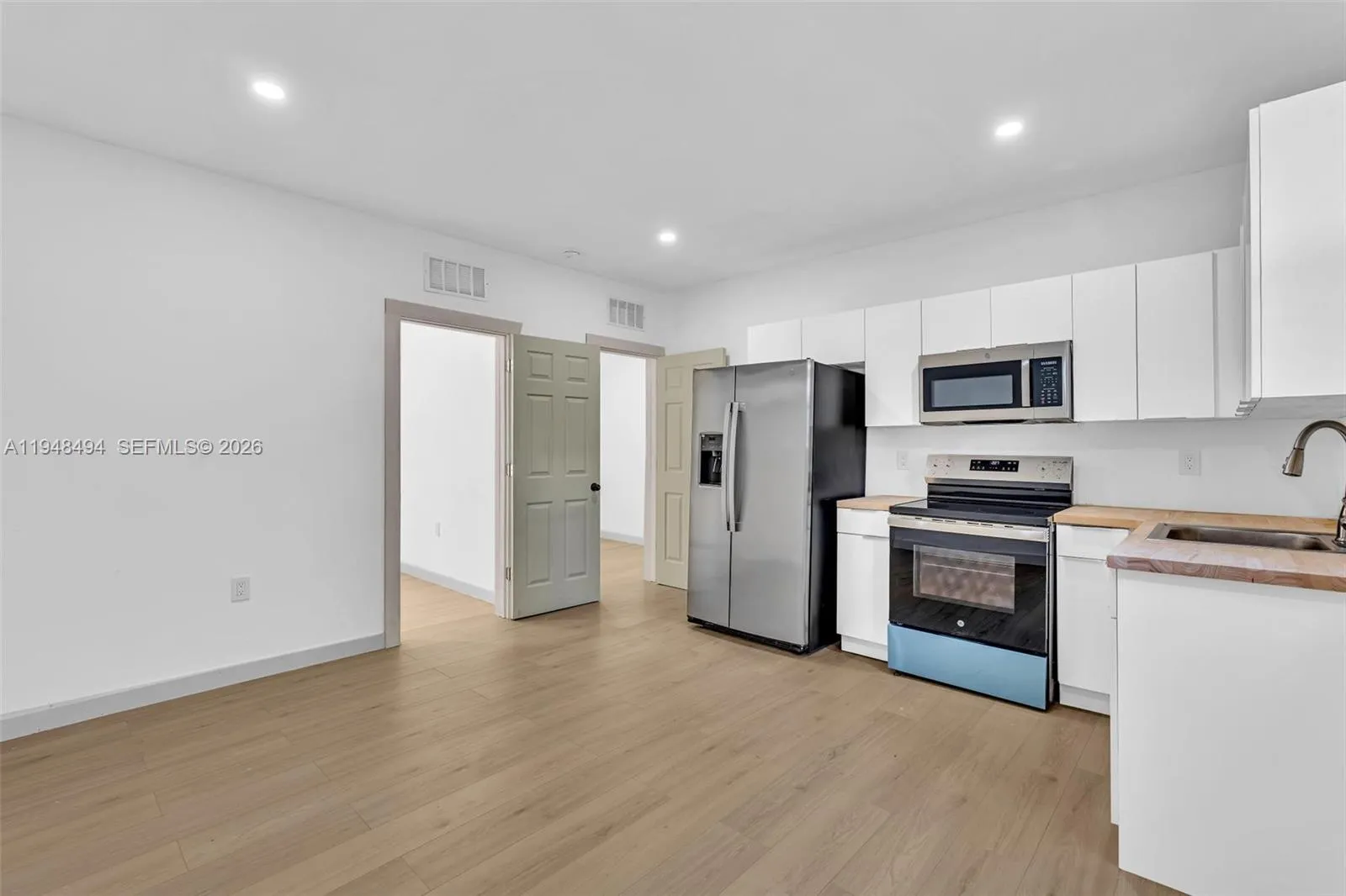 709 Sw 4th Ct 1-7, Fort Lauderdale, Florida 33315, Fort Lauderdale, Florida 33315, ,Commercial Sale,For Sale,709 Sw 4th Ct 1-7, Fort Lauderdale, Florida 33315,A11948494