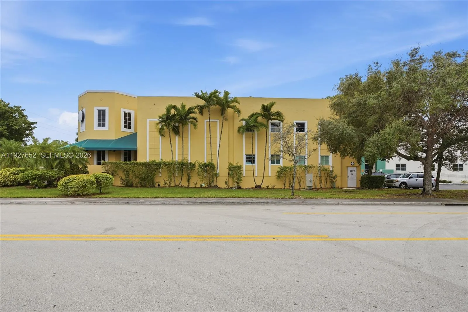 3850 Nw 114th Ave, Doral, Florida 33178, Doral, Florida 33178, ,Commercial Lease,For Rent,3850 Nw 114th Ave, Doral, Florida 33178,A11927652
