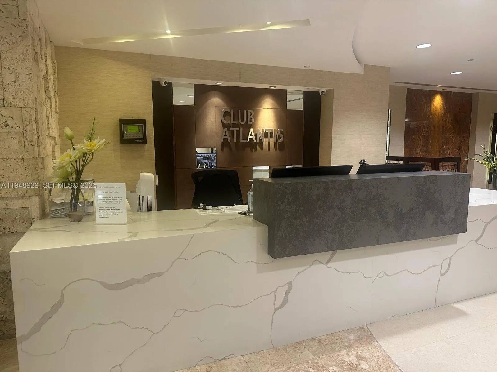 2555 Collins Ave C4, Miami Beach, Florida 33140, Miami Beach, Florida 33140, ,Commercial Lease,For Rent,2555 Collins Ave C4, Miami Beach, Florida 33140,A11948929