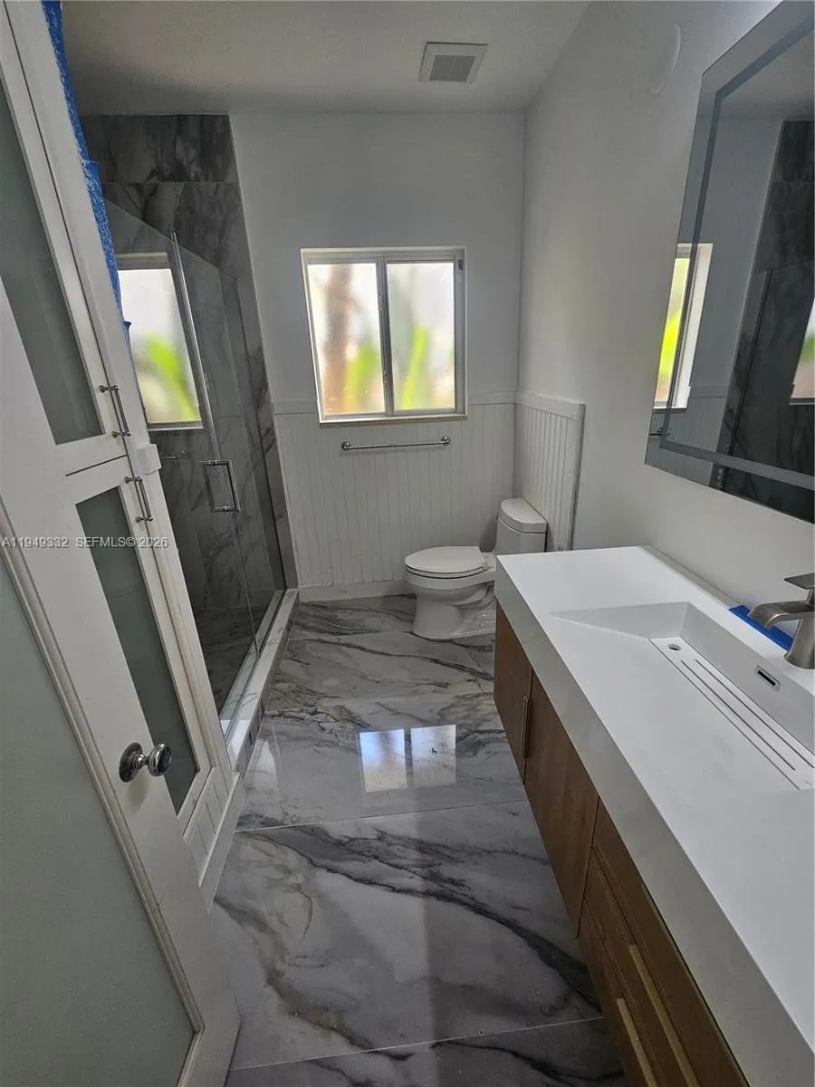 1070 N Shore Dr, Miami Beach, Florida 33141, Miami Beach, Florida 33141, 3 Bedrooms Bedrooms, ,2 BathroomsBathrooms,Residential Lease,For Rent,1070 N Shore Dr, Miami Beach, Florida 33141,A11949332
