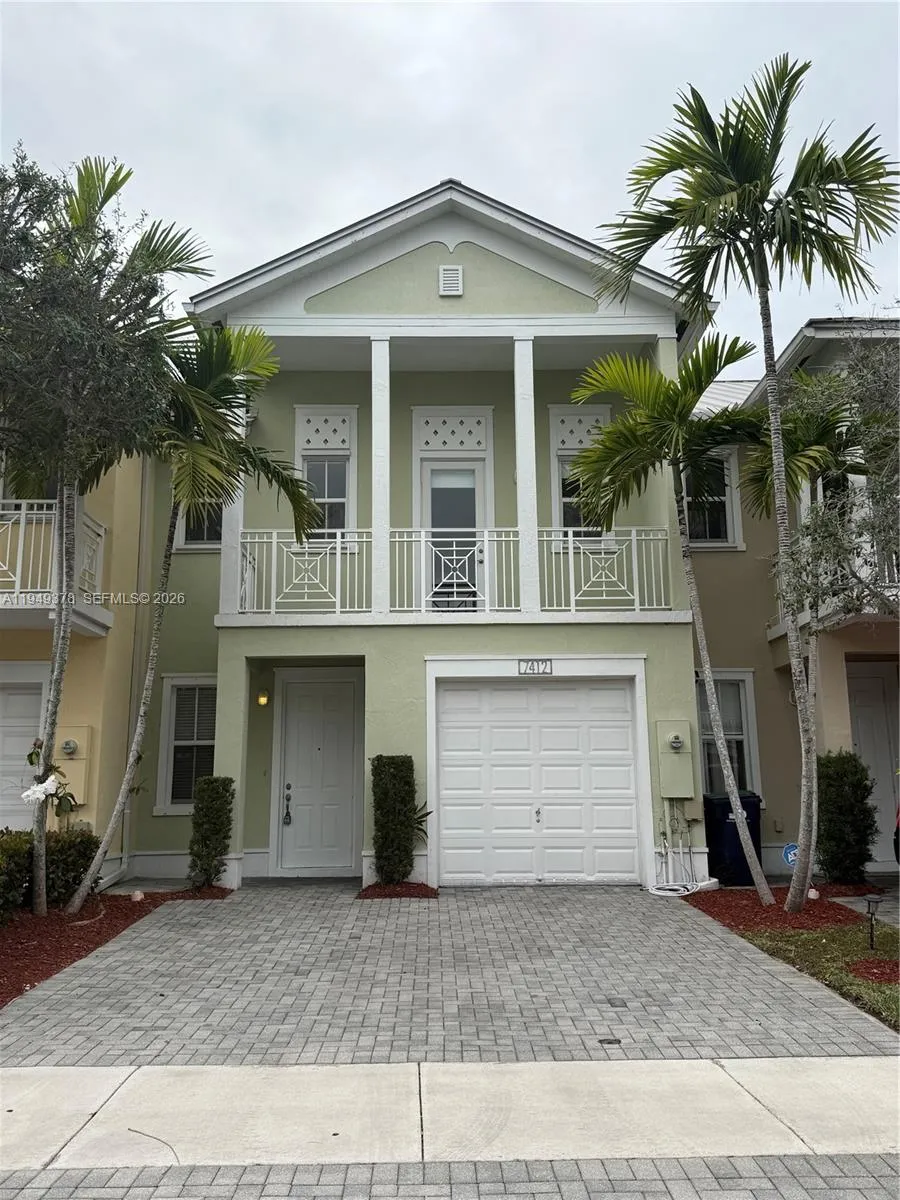 7412 Nw 108th Path 0, Doral, Florida 33178, Doral, Florida 33178, 3 Bedrooms Bedrooms, ,3 BathroomsBathrooms,Residential Lease,For Rent,7412 Nw 108th Path 0, Doral, Florida 33178,A11949378