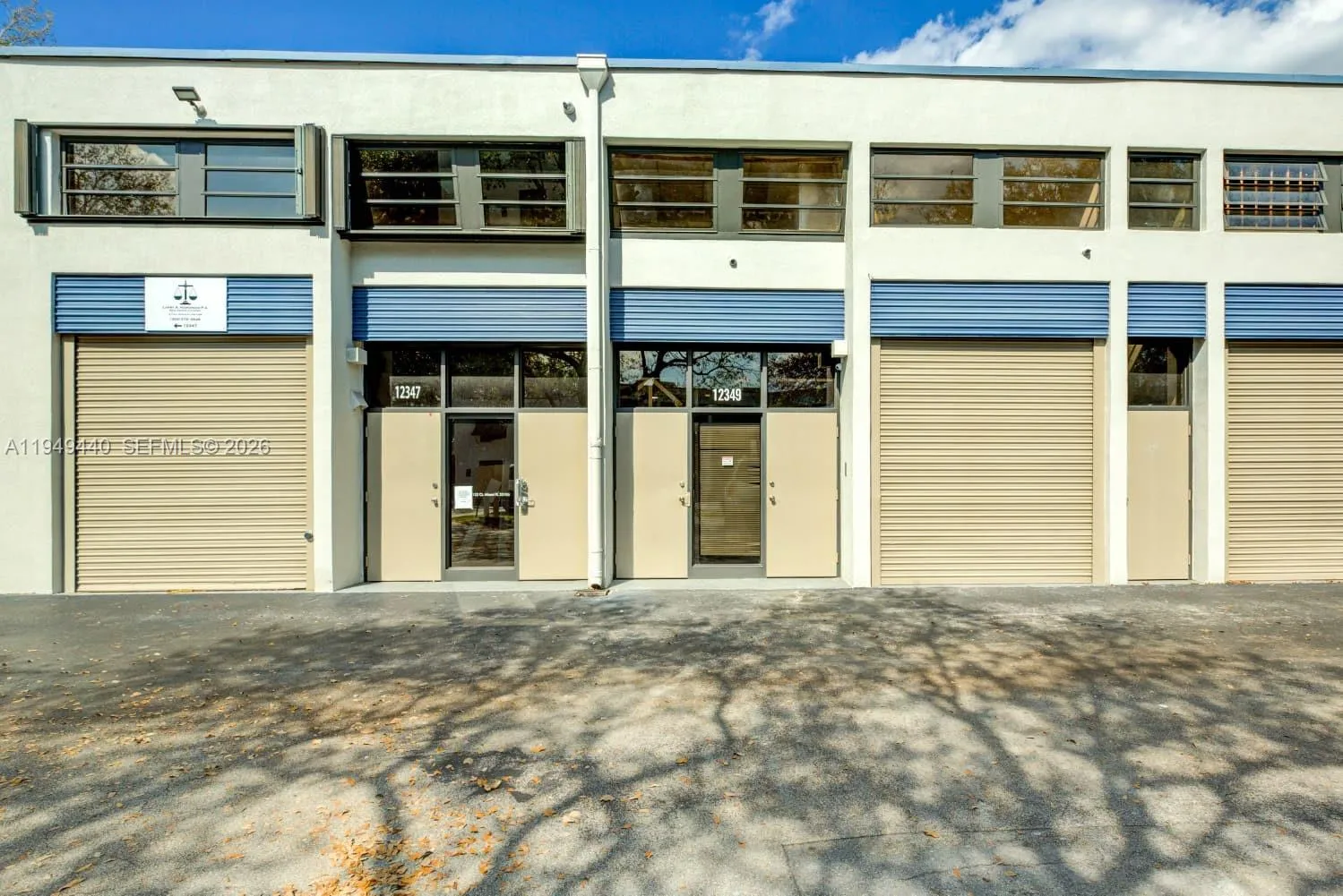 FRONT OFFICE VIEW FROM PARKING LOT