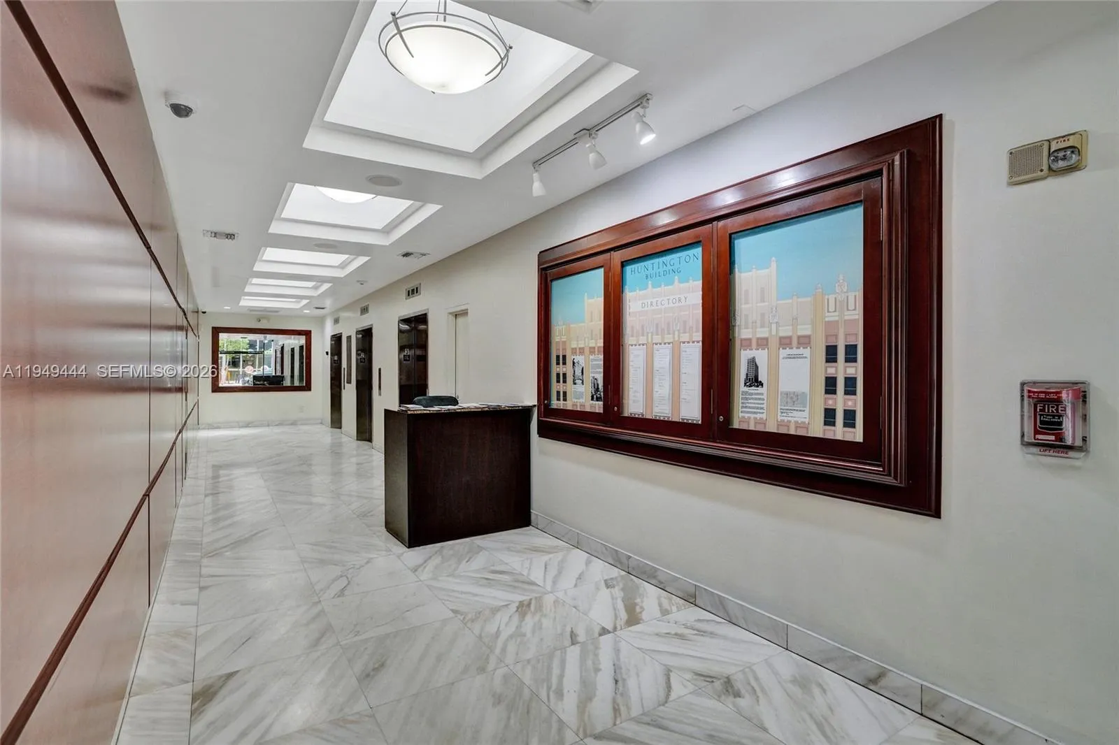 168 Se 1st St 1200, Miami, Florida 33131, Miami, Florida 33131, ,Commercial Lease,For Rent,168 Se 1st St 1200, Miami, Florida 33131,A11949444