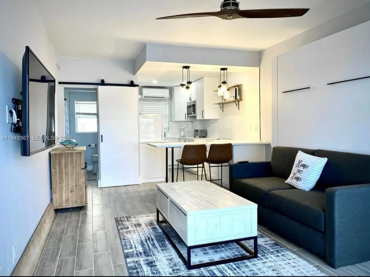 2508 Bay Dr 12, Pompano Beach, Florida 33062, Pompano Beach, Florida 33062, 1 Bedroom Bedrooms, ,1 BathroomBathrooms,Residential,For Sale,2508 Bay Dr 12, Pompano Beach, Florida 33062,A11949367