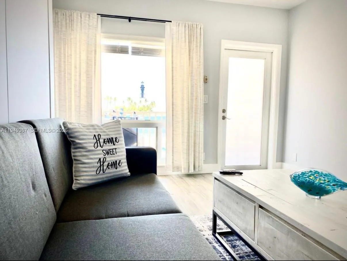 2508 Bay Dr 12, Pompano Beach, Florida 33062, Pompano Beach, Florida 33062, 1 Bedroom Bedrooms, ,1 BathroomBathrooms,Residential,For Sale,2508 Bay Dr 12, Pompano Beach, Florida 33062,A11949367