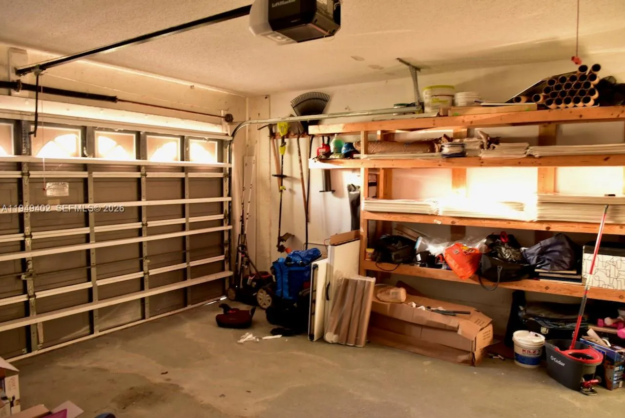 131 Sw 178th Way, Pembroke Pines, Florida 33029, Pembroke Pines, Florida 33029, 4 Bedrooms Bedrooms, ,2 BathroomsBathrooms,Residential,For Sale,131 Sw 178th Way, Pembroke Pines, Florida 33029,A11949402