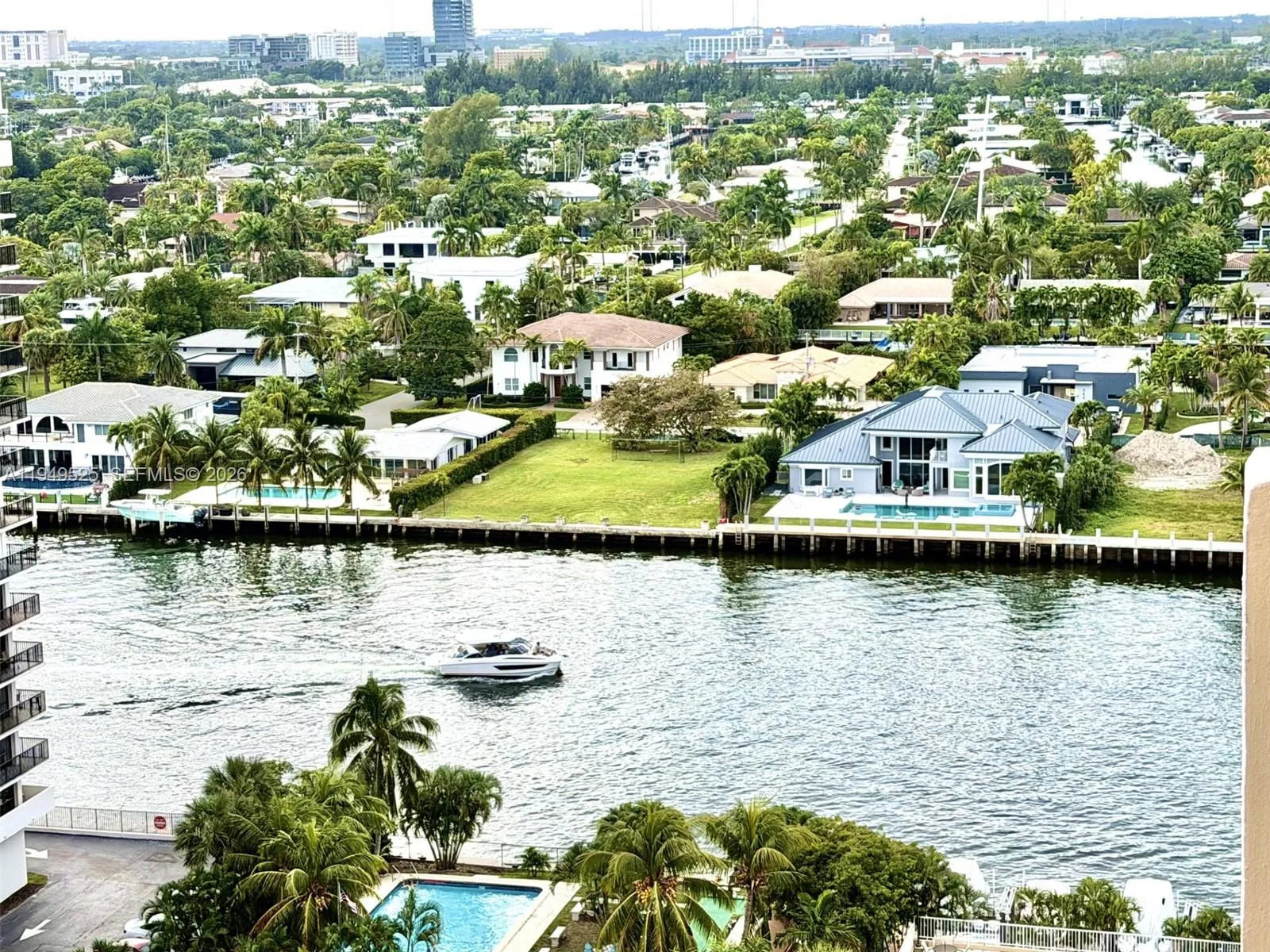 1985 S Ocean Dr 16c, Hallandale Beach, Florida 330, Hallandale Beach, Florida 33009, 1 Bedroom Bedrooms, ,1 BathroomBathrooms,Residential,For Sale,1985 S Ocean Dr 16c, Hallandale Beach, Florida 330,A11949525