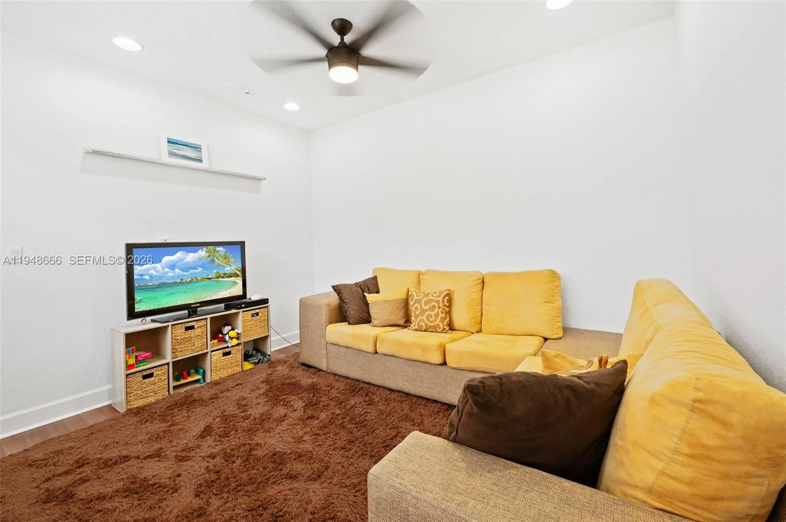 622 Sw 147th Ter 1, Pembroke Pines, Florida 33027, Pembroke Pines, Florida 33027, 3 Bedrooms Bedrooms, ,3 BathroomsBathrooms,Residential Lease,For Rent,622 Sw 147th Ter 1, Pembroke Pines, Florida 33027,A11948666