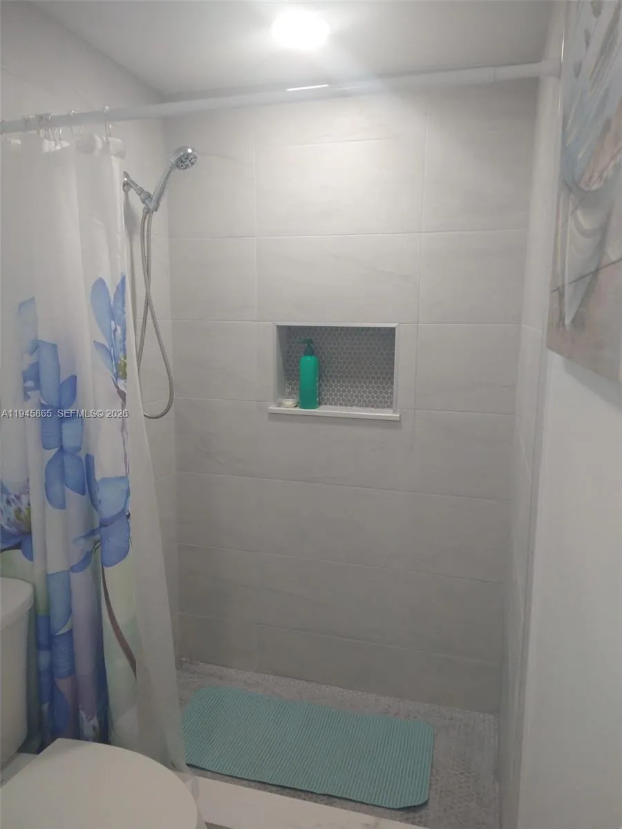600 Layne Blvd 122, Hallandale Beach, Florida 3300, Hallandale Beach, Florida 33009, 1 Bedroom Bedrooms, ,1 BathroomBathrooms,Residential,For Sale,600 Layne Blvd 122, Hallandale Beach, Florida 3300,A11945865