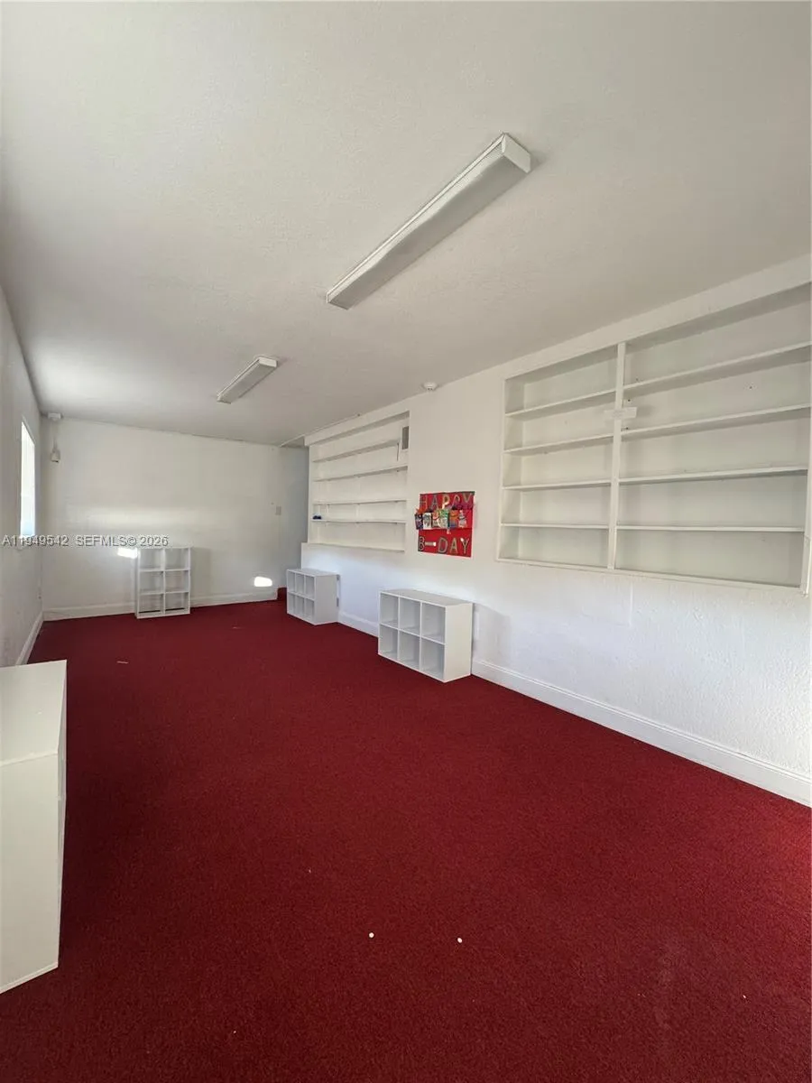 801 E Oakland Park Blvd, Oakland Park, Florida 333, Oakland Park, Florida 33334, ,Commercial Lease,For Rent,801 E Oakland Park Blvd, Oakland Park, Florida 333,A11949542