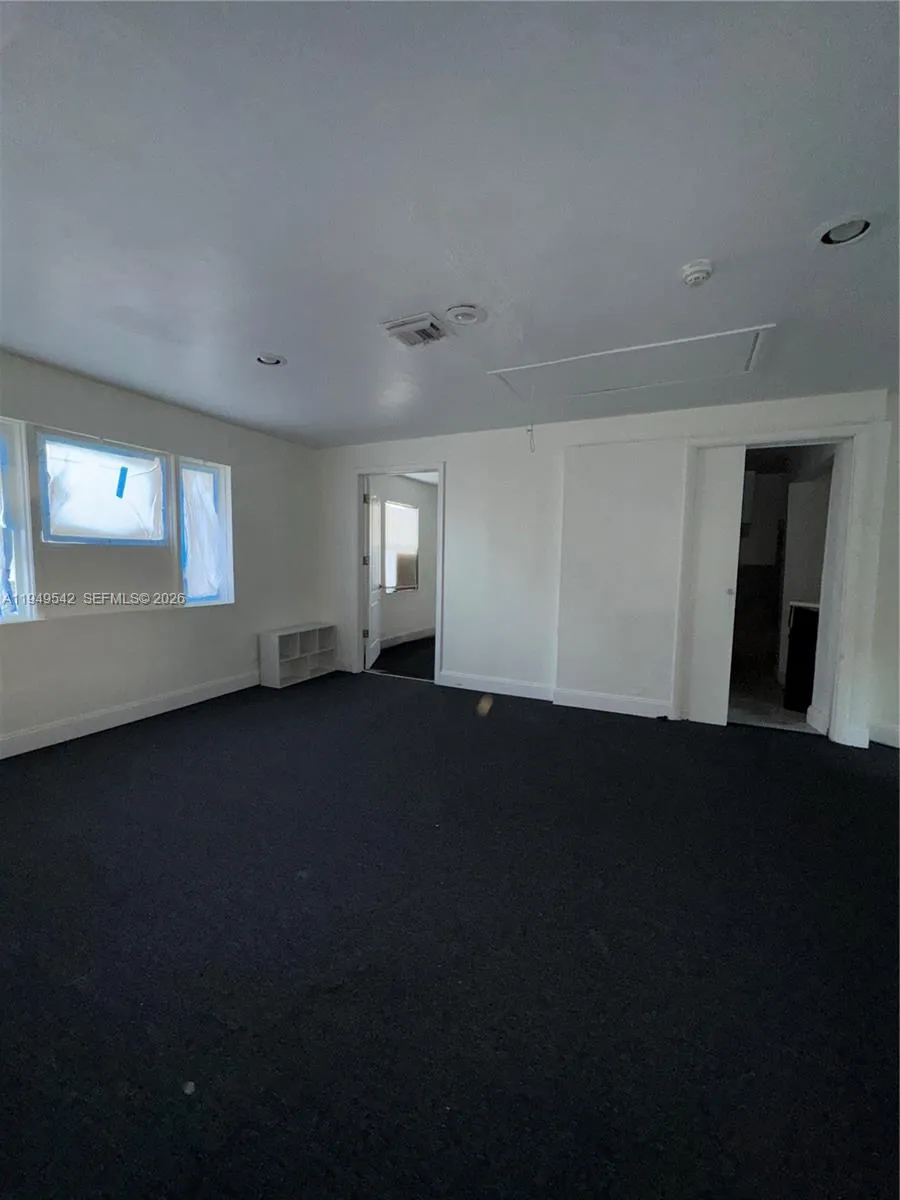 801 E Oakland Park Blvd, Oakland Park, Florida 333, Oakland Park, Florida 33334, ,Commercial Lease,For Rent,801 E Oakland Park Blvd, Oakland Park, Florida 333,A11949542