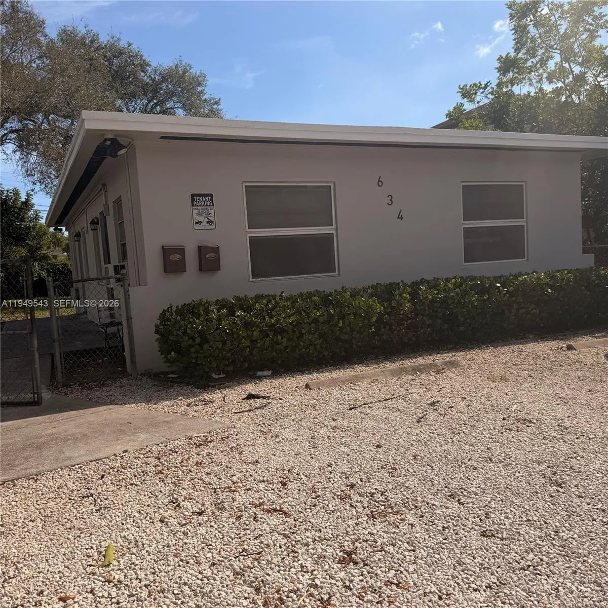 634 Nw 12th Ave 1, Fort Lauderdale, Florida 33311, Fort Lauderdale, Florida 33311, 1 Bedroom Bedrooms, ,1 BathroomBathrooms,Residential Lease,For Rent,634 Nw 12th Ave 1, Fort Lauderdale, Florida 33311,A11949543