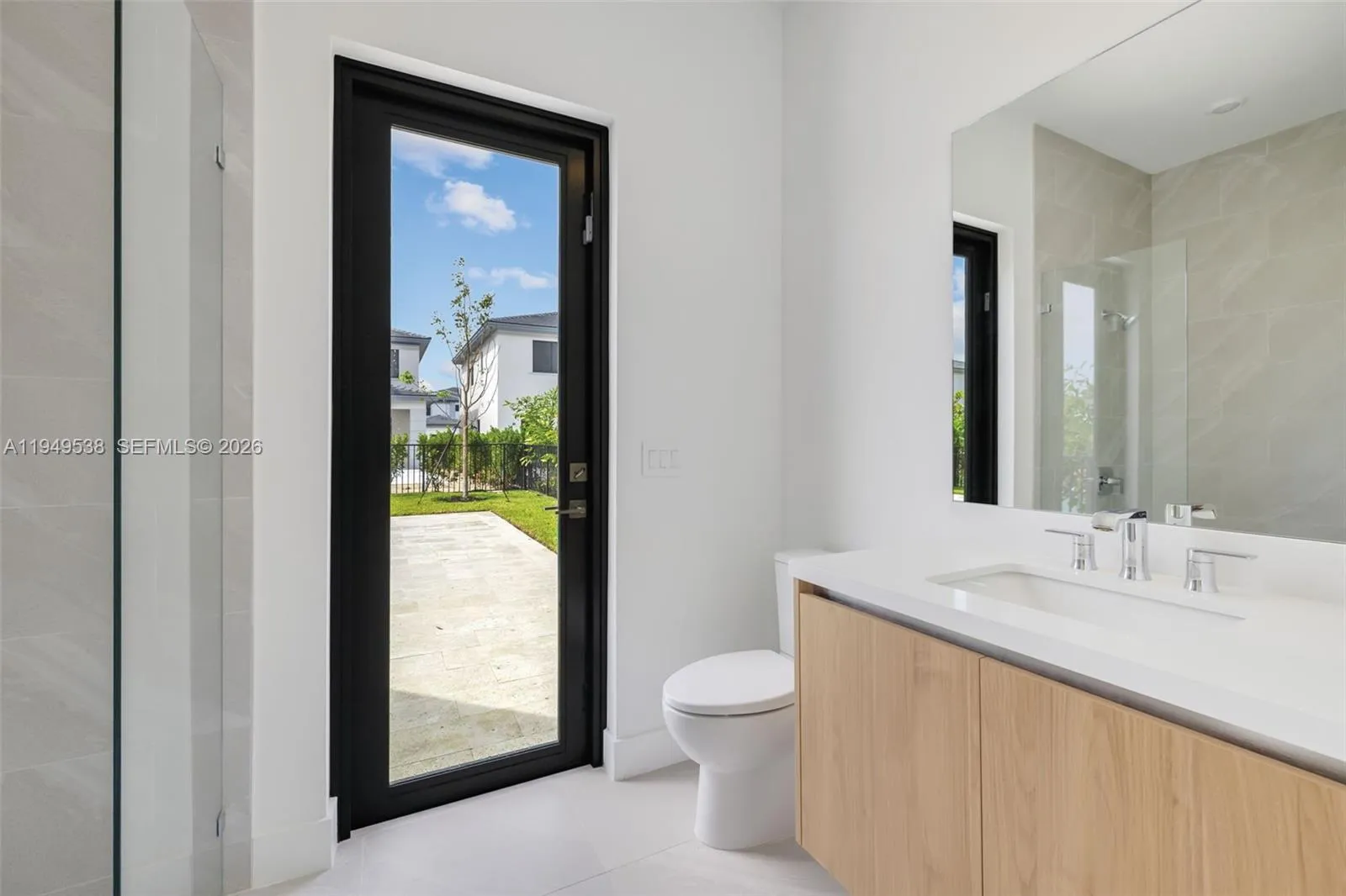 19670 Ne 14th Ct 19670, Miami, Florida 33179, Miami, Florida 33179, 5 Bedrooms Bedrooms, ,4 BathroomsBathrooms,Residential Lease,For Rent,19670 Ne 14th Ct 19670, Miami, Florida 33179,A11949538