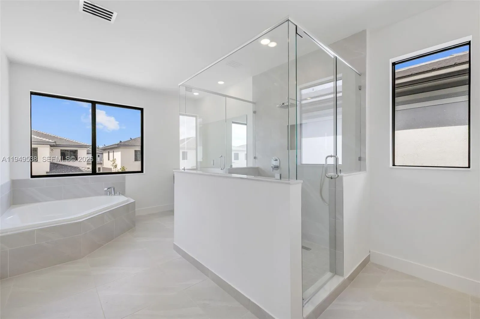 19670 Ne 14th Ct 19670, Miami, Florida 33179, Miami, Florida 33179, 5 Bedrooms Bedrooms, ,4 BathroomsBathrooms,Residential Lease,For Rent,19670 Ne 14th Ct 19670, Miami, Florida 33179,A11949538