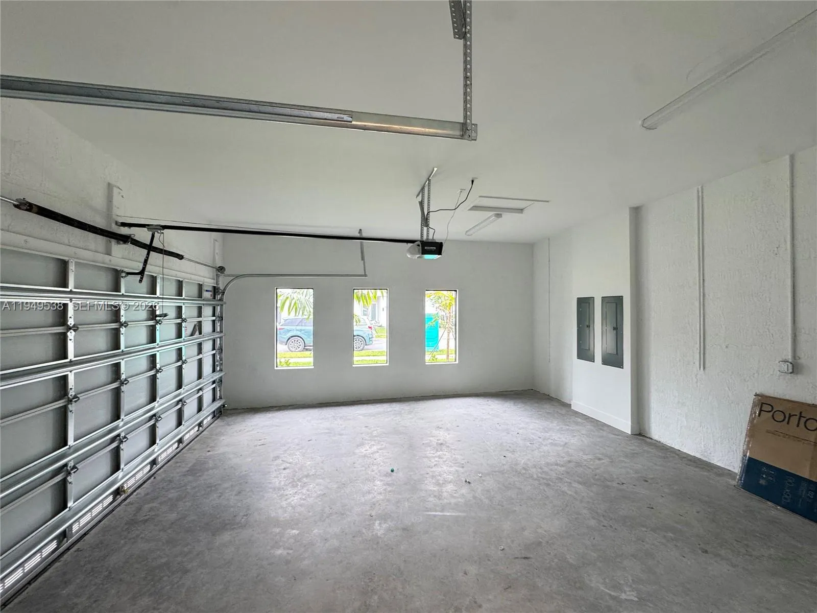 19670 Ne 14th Ct 19670, Miami, Florida 33179, Miami, Florida 33179, 6 Bedrooms Bedrooms, ,4 BathroomsBathrooms,Residential Lease,For Rent,19670 Ne 14th Ct 19670, Miami, Florida 33179,A11949538