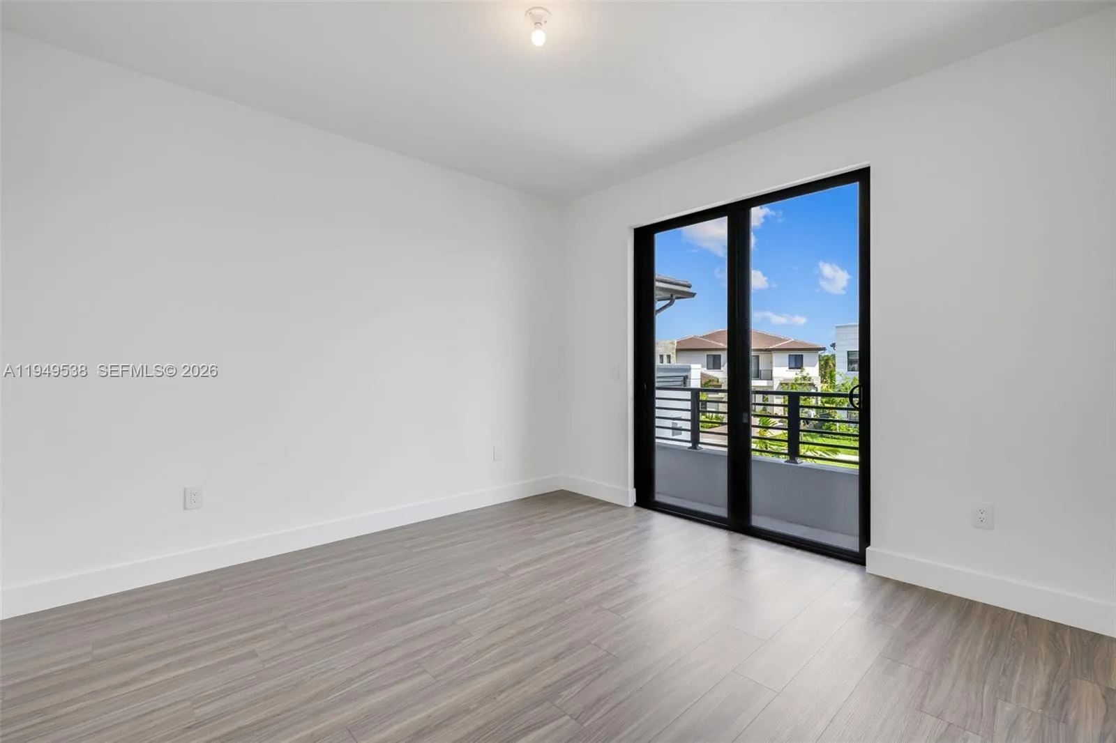 19670 Ne 14th Ct 19670, Miami, Florida 33179, Miami, Florida 33179, 5 Bedrooms Bedrooms, ,4 BathroomsBathrooms,Residential Lease,For Rent,19670 Ne 14th Ct 19670, Miami, Florida 33179,A11949538