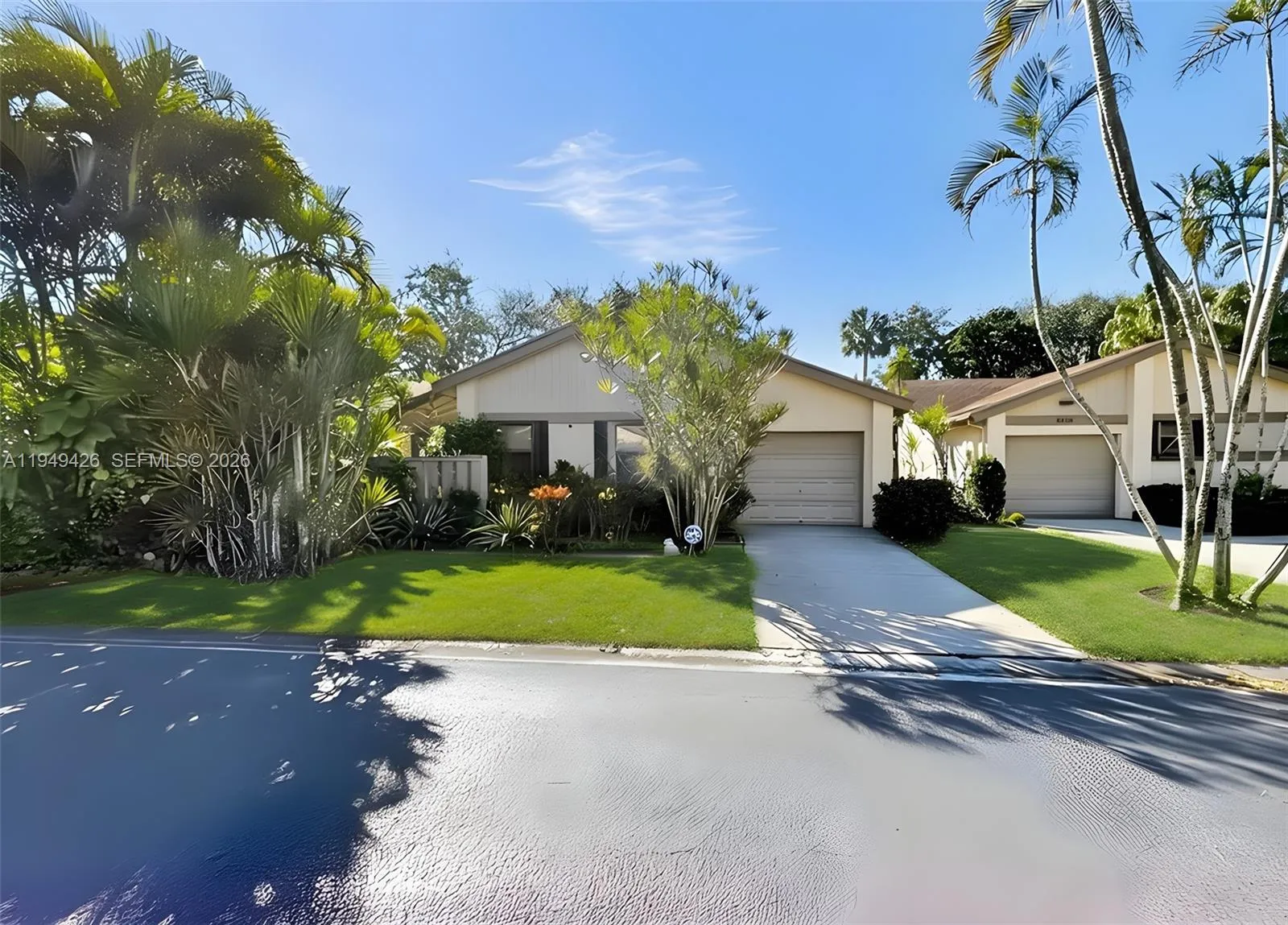 2214 Seagrape Cir, Coconut Creek, Florida 33066, Coconut Creek, Florida 33066, 2 Bedrooms Bedrooms, ,2 BathroomsBathrooms,Residential,For Sale,2214 Seagrape Cir, Coconut Creek, Florida 33066,A11949426