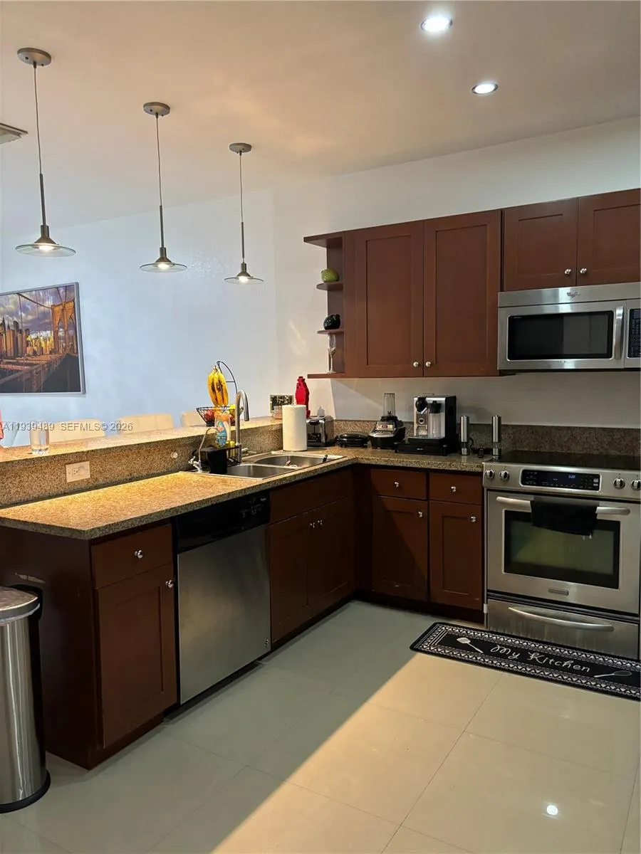 10788 Nw 74th Ln, Doral, Florida 33178, Doral, Florida 33178, 3 Bedrooms Bedrooms, ,3 BathroomsBathrooms,Residential Lease,For Rent,10788 Nw 74th Ln, Doral, Florida 33178,A11939489