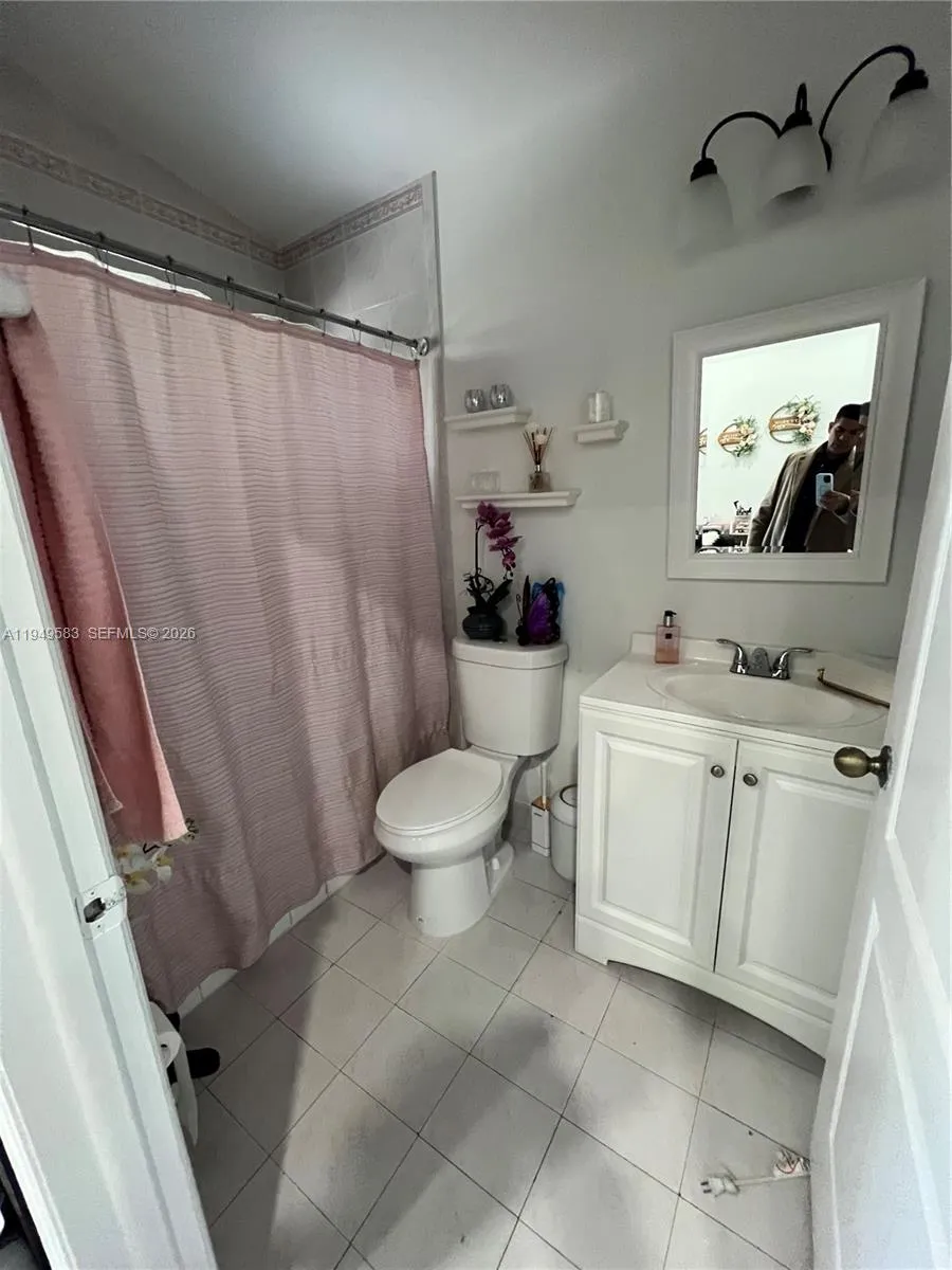 17901 Sw 144th Ave, Miami, Florida 33177, Miami, Florida 33177, 3 Bedrooms Bedrooms, ,2 BathroomsBathrooms,Residential,For Sale,17901 Sw 144th Ave, Miami, Florida 33177,A11949583