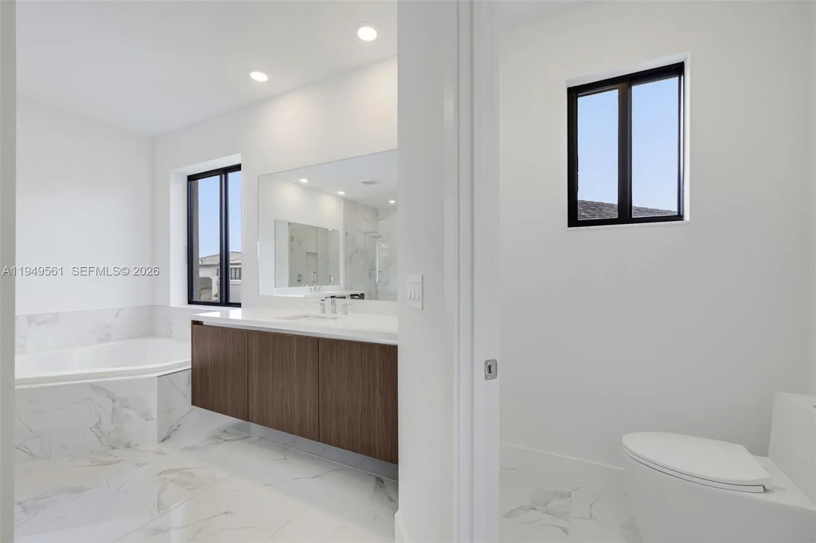 19749 Ne 16th Pl 19749, Miami, Florida 33179, Miami, Florida 33179, 5 Bedrooms Bedrooms, ,3 BathroomsBathrooms,Residential Lease,For Rent,19749 Ne 16th Pl 19749, Miami, Florida 33179,A11949561