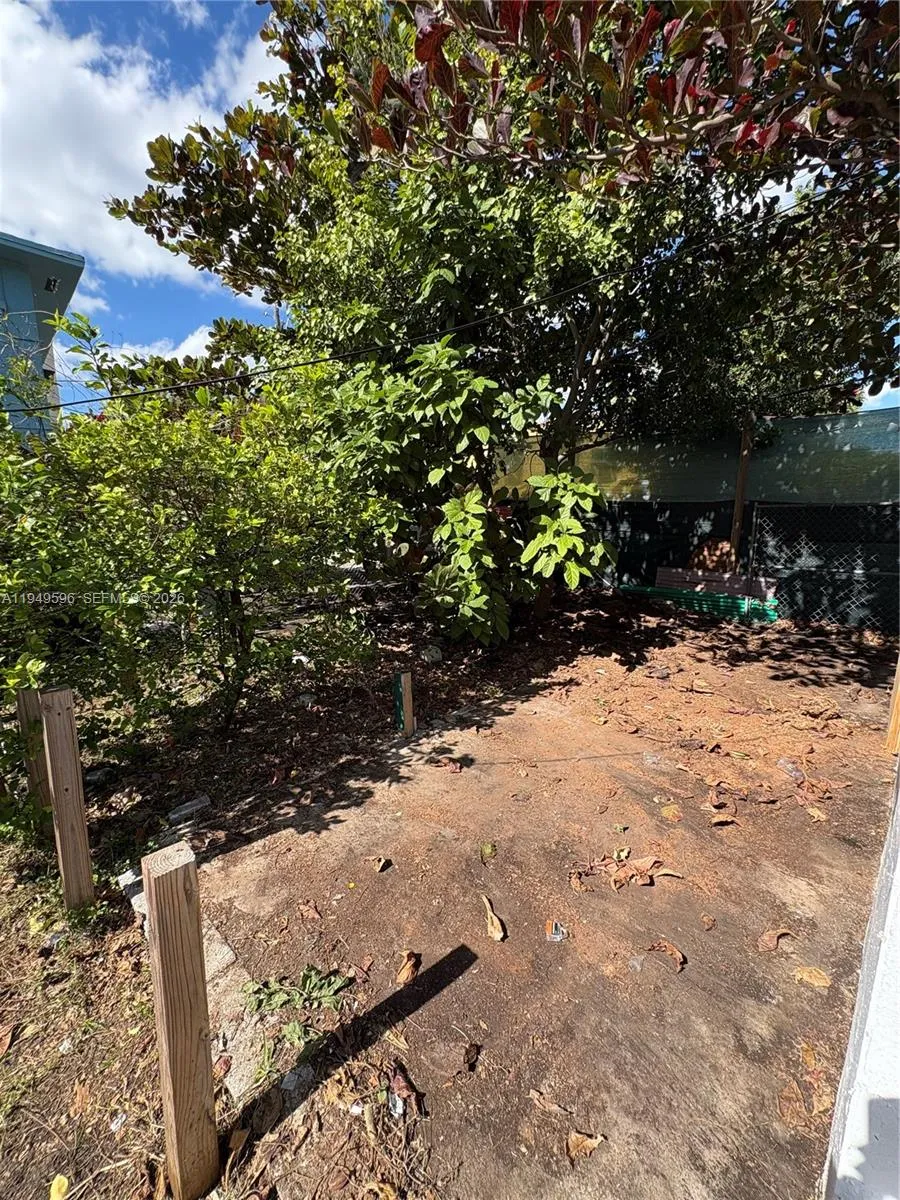 2341 Sw 9th St, Miami, Florida 33135, Miami, Florida 33135, ,Residential Income,For Sale,2341 Sw 9th St, Miami, Florida 33135,A11949596