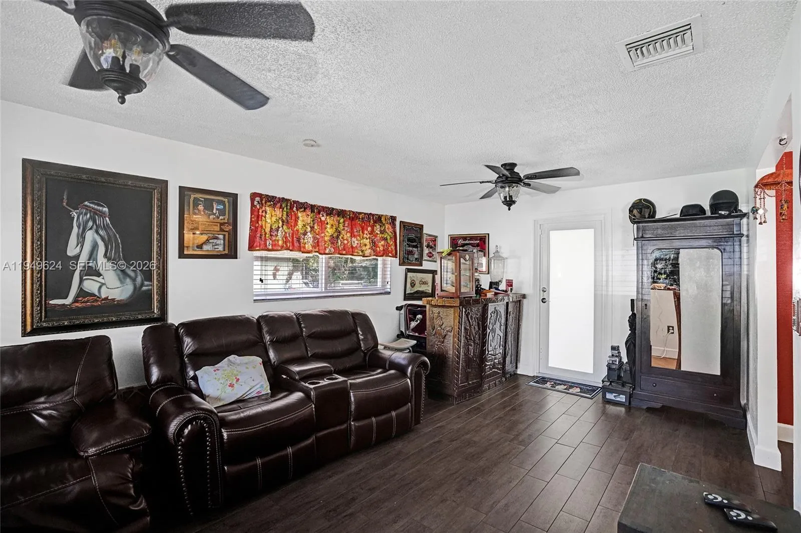 901 Nw 34th Ave, Miami, Florida 33125, Miami, Florida 33125, ,Residential Income,For Sale,901 Nw 34th Ave, Miami, Florida 33125,A11949624